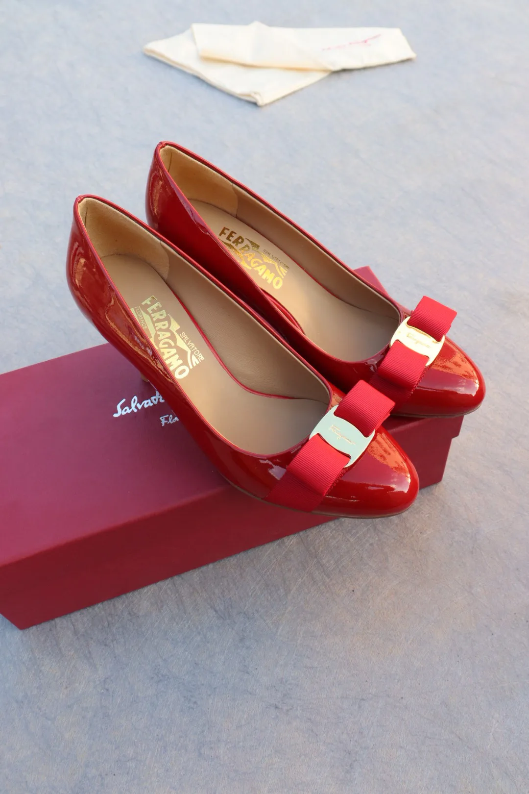 Туфли Женские Salvatore Ferragamo 888971
