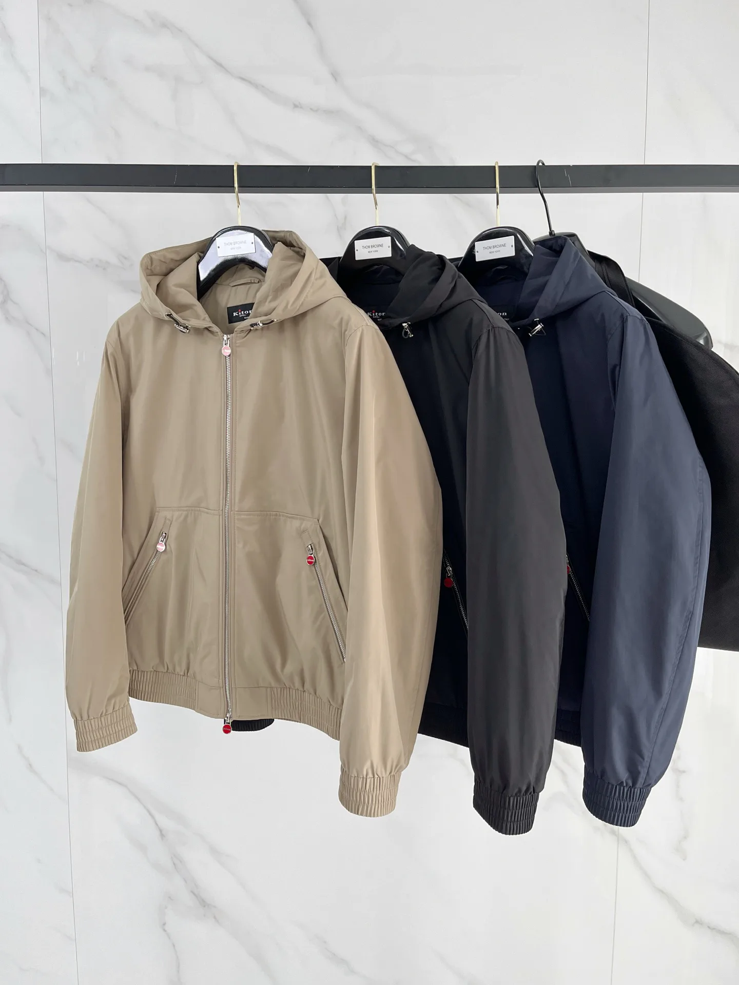 Куртки И Пуховики Мужские Kiton 510009