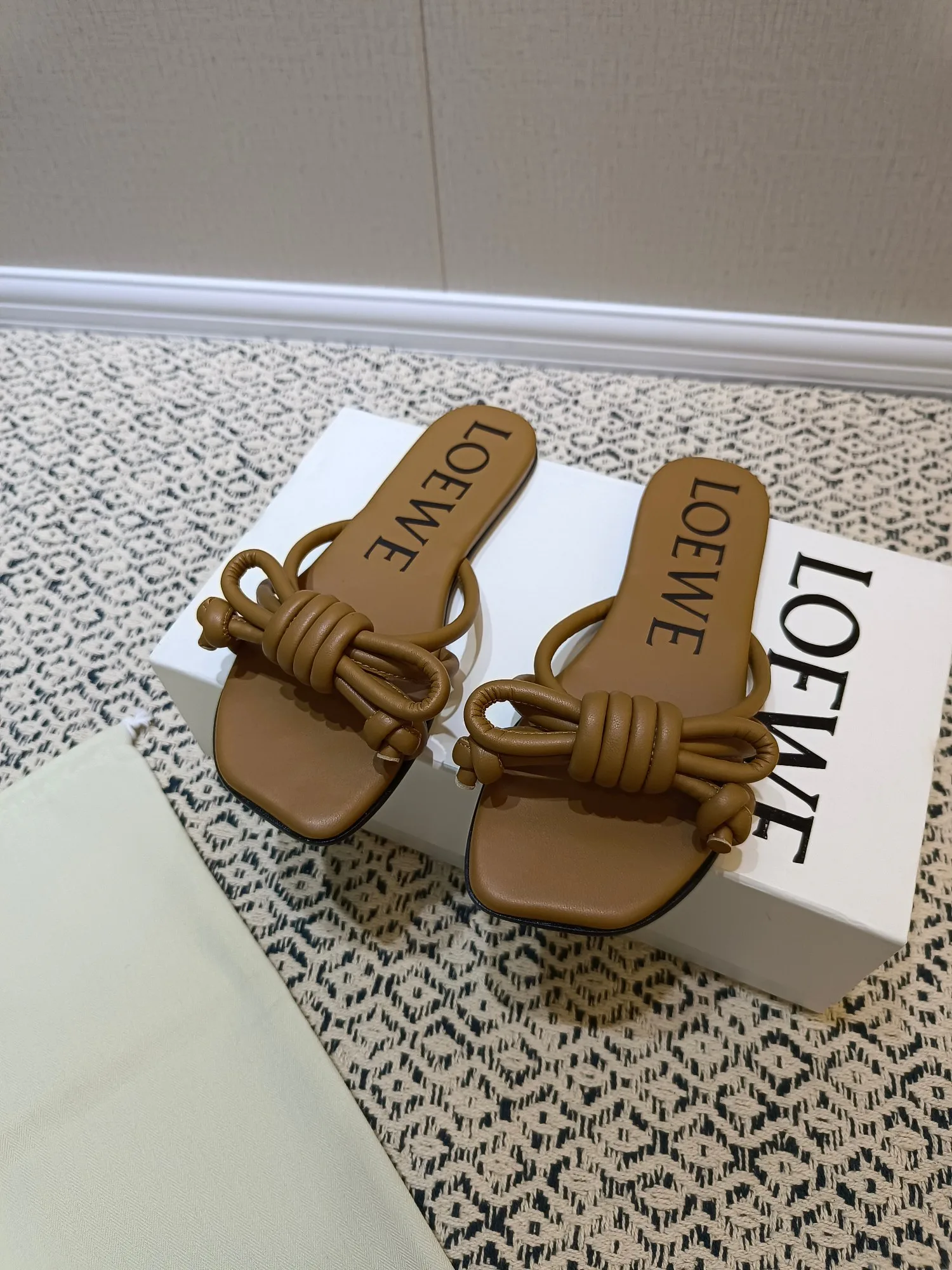 Сандалии Женские Loewe 11564274