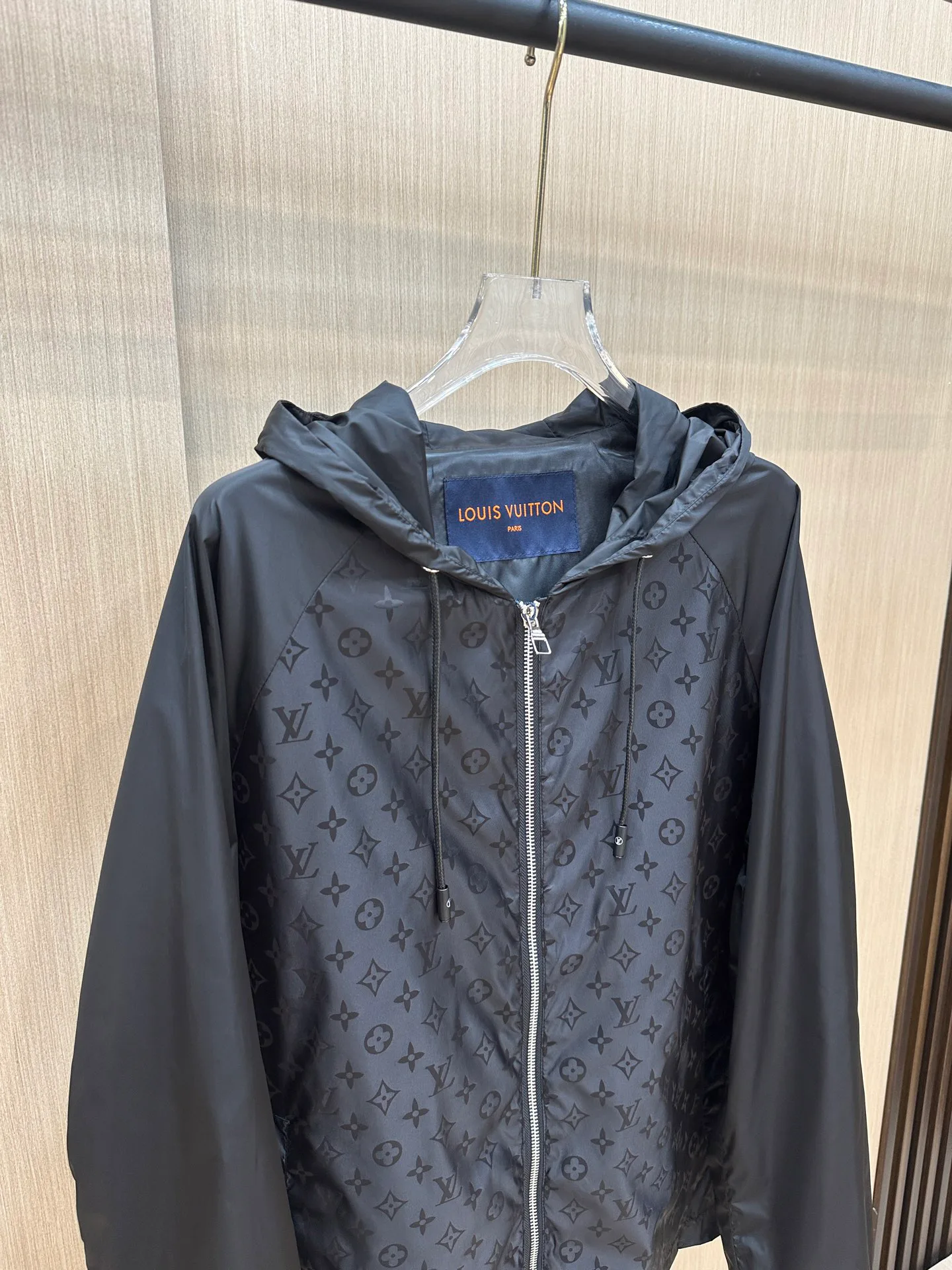 Куртки И Пуховики Мужские Louis Vuitton 11520393