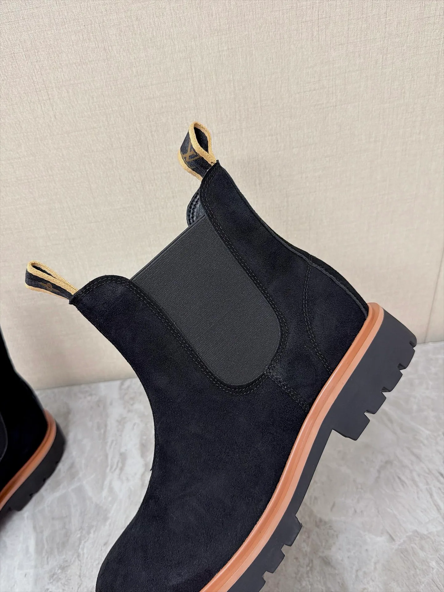 Ботинки Женские Louis Vuitton 19179023
