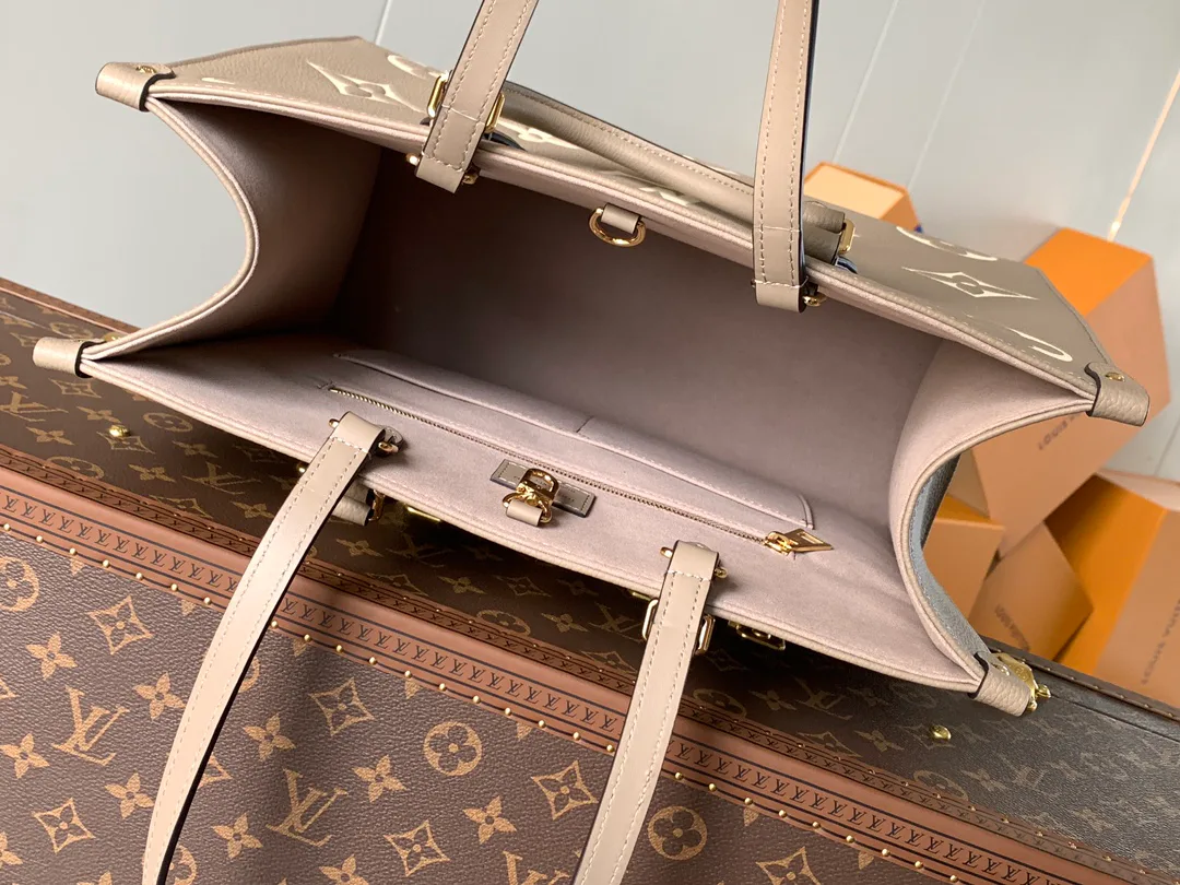 Классические Сумки Женские Louis Vuitton 18148126