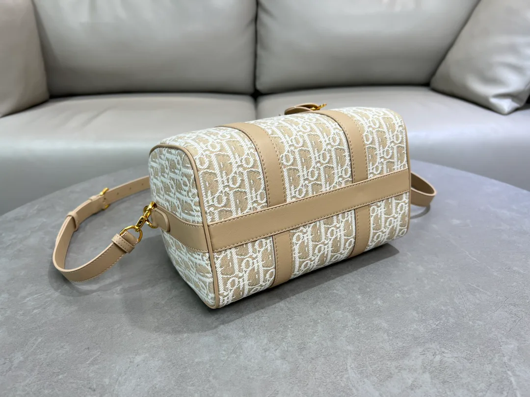 Сумки На Ремне Женские Christian Dior 293130