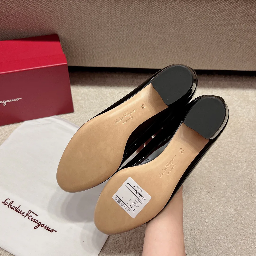 Туфли Женские Salvatore Ferragamo 11902008