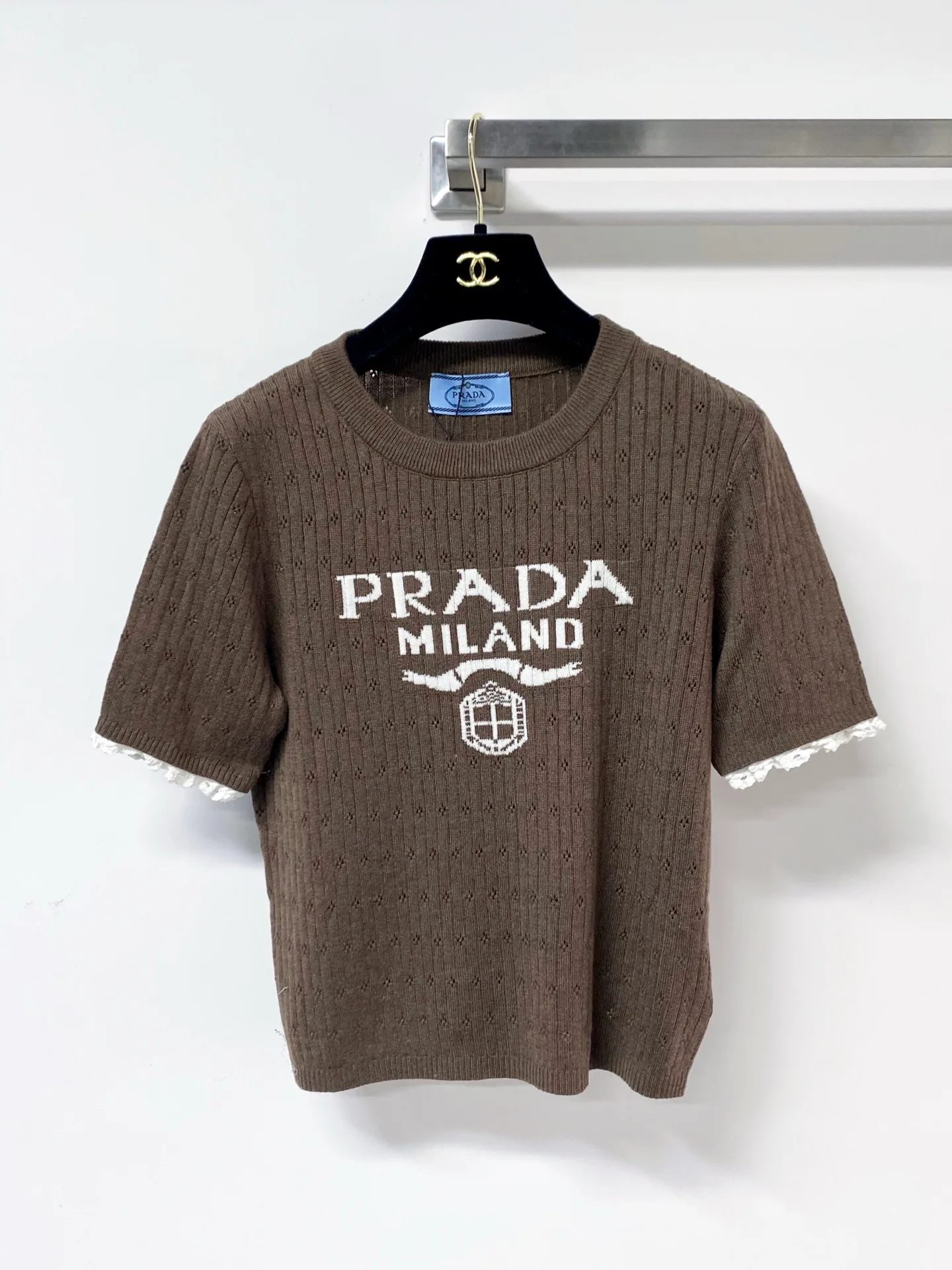 Футболки Женские Prada 13162496