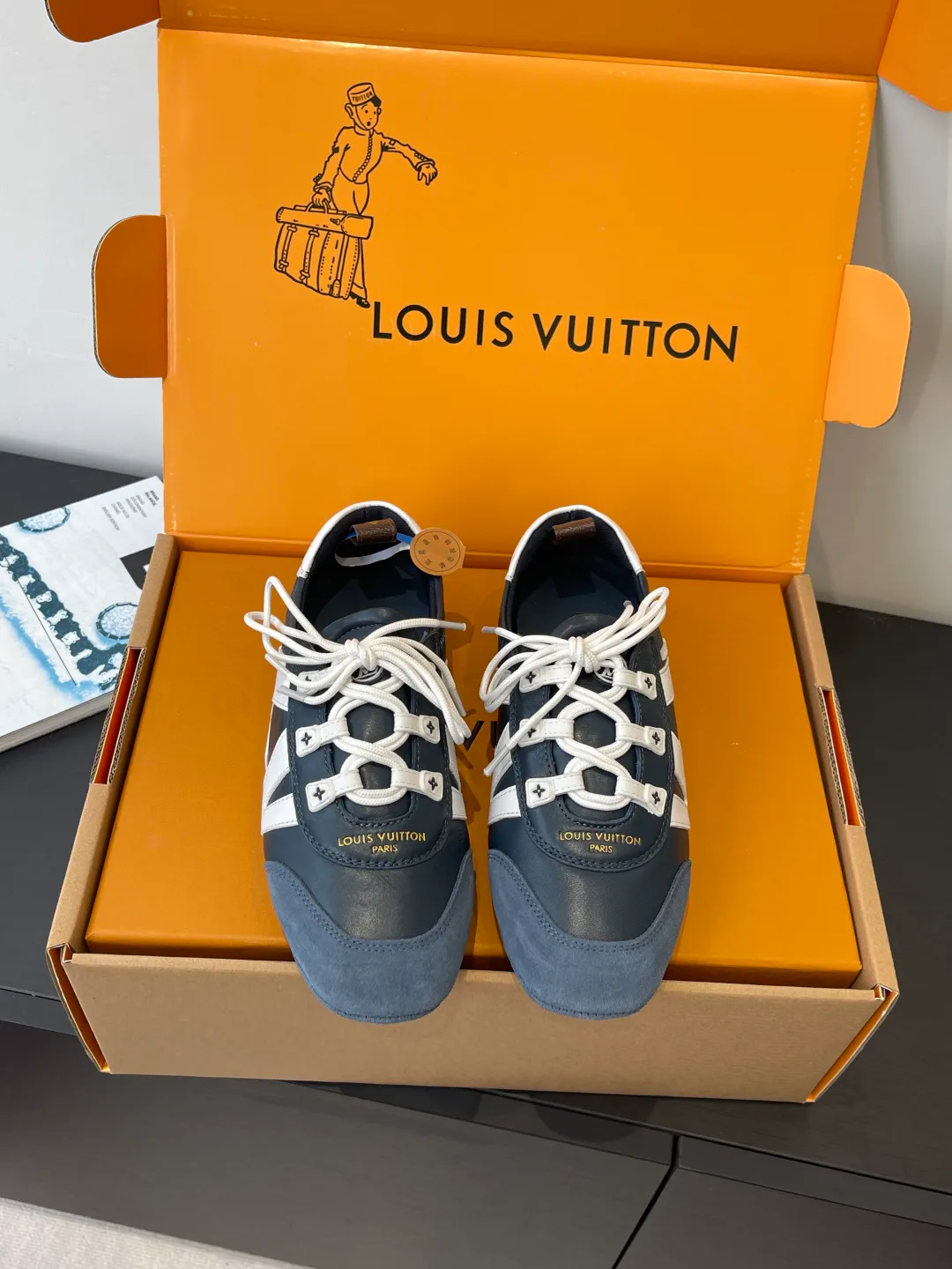 Кроссовки Женские Louis Vuitton 1595075