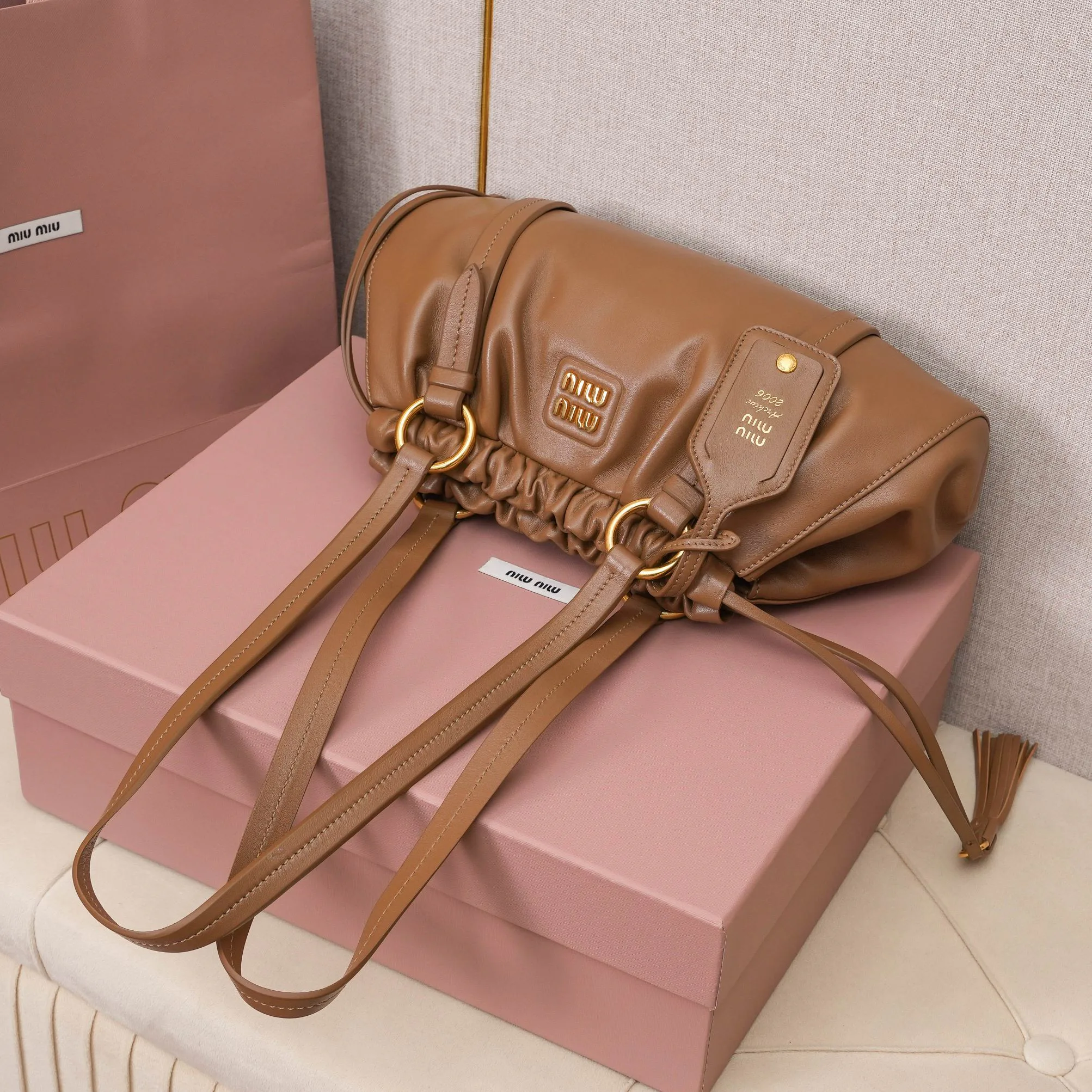 Классические Сумки Женские Miu Miu 11402788