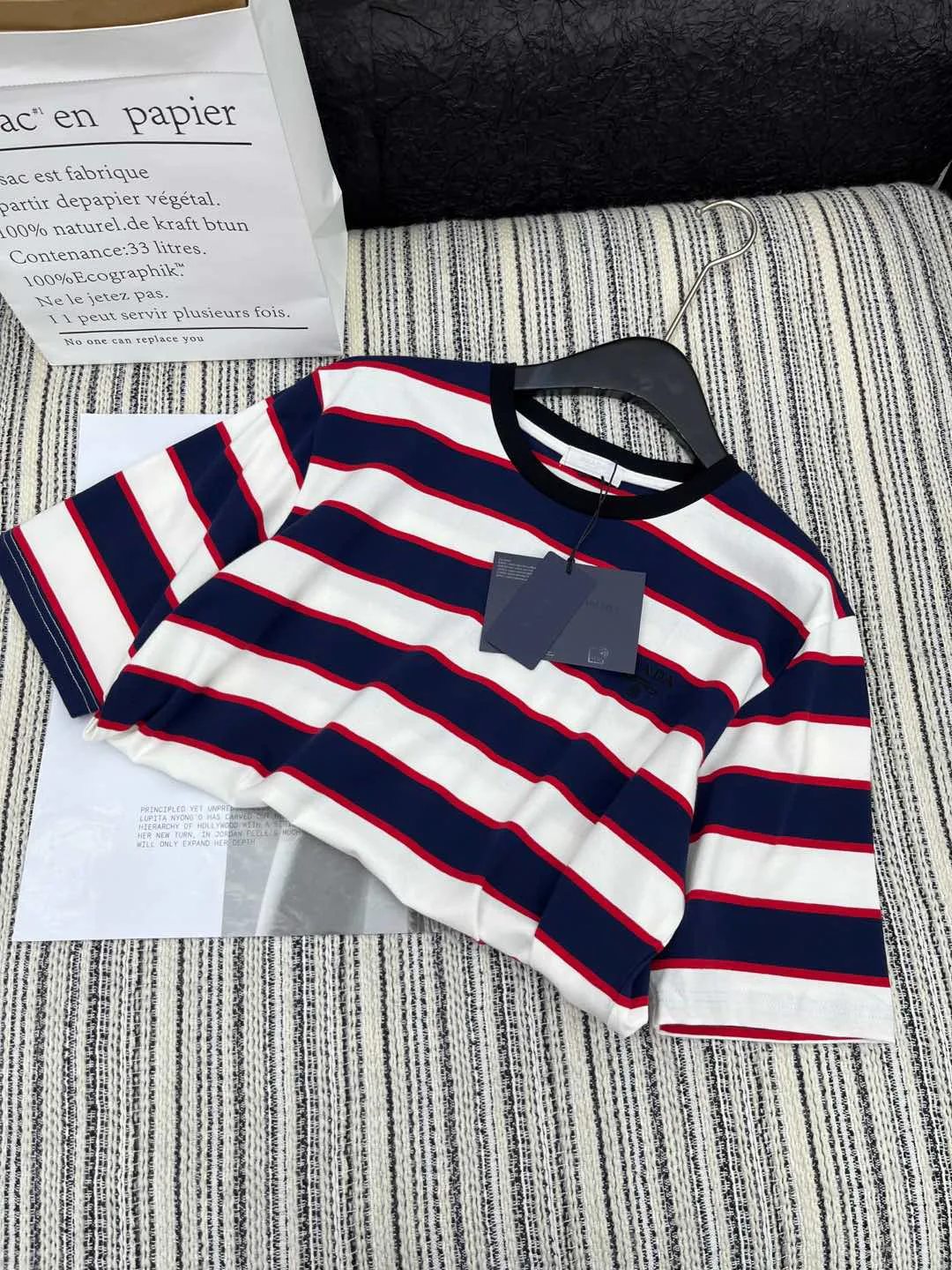 Футболки Женские Prada 31353