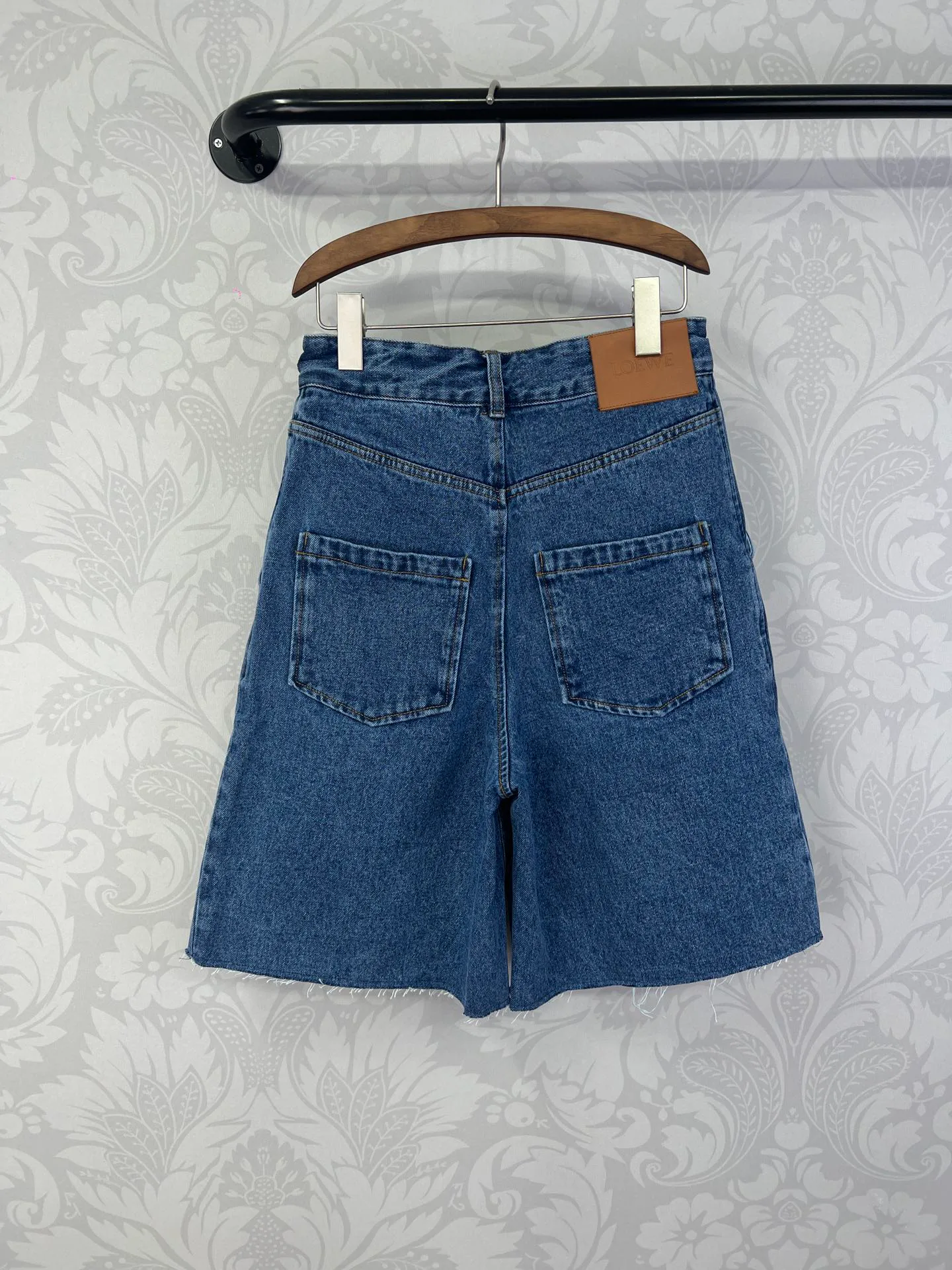 Шорты Женские Loewe 19539