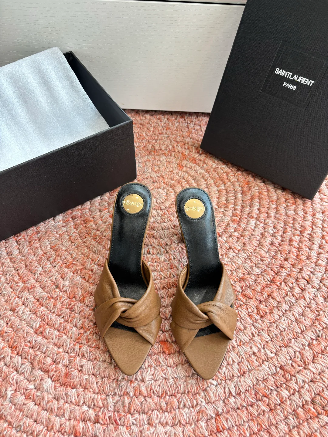 Босоножки Женские Saint Laurent 11770260
