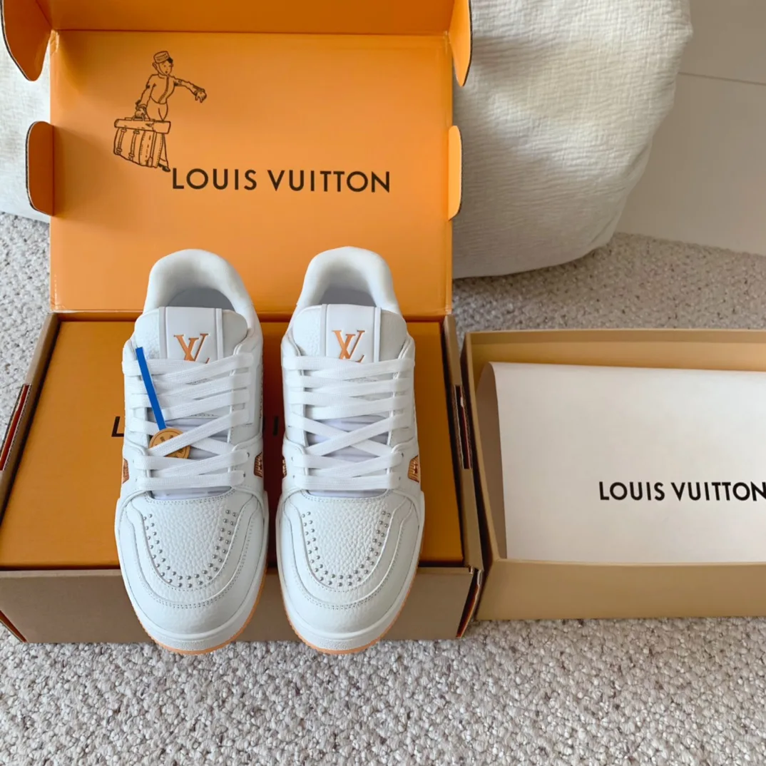 Кроссовки Женские Louis Vuitton 10290647
