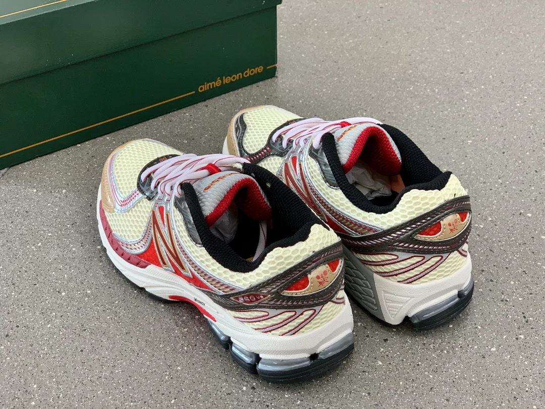 Кроссовки Женские New Balance 12921886