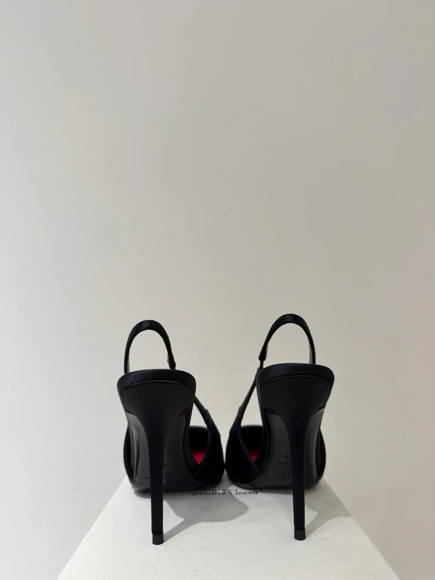 Туфли Женские Saint Laurent 17464803