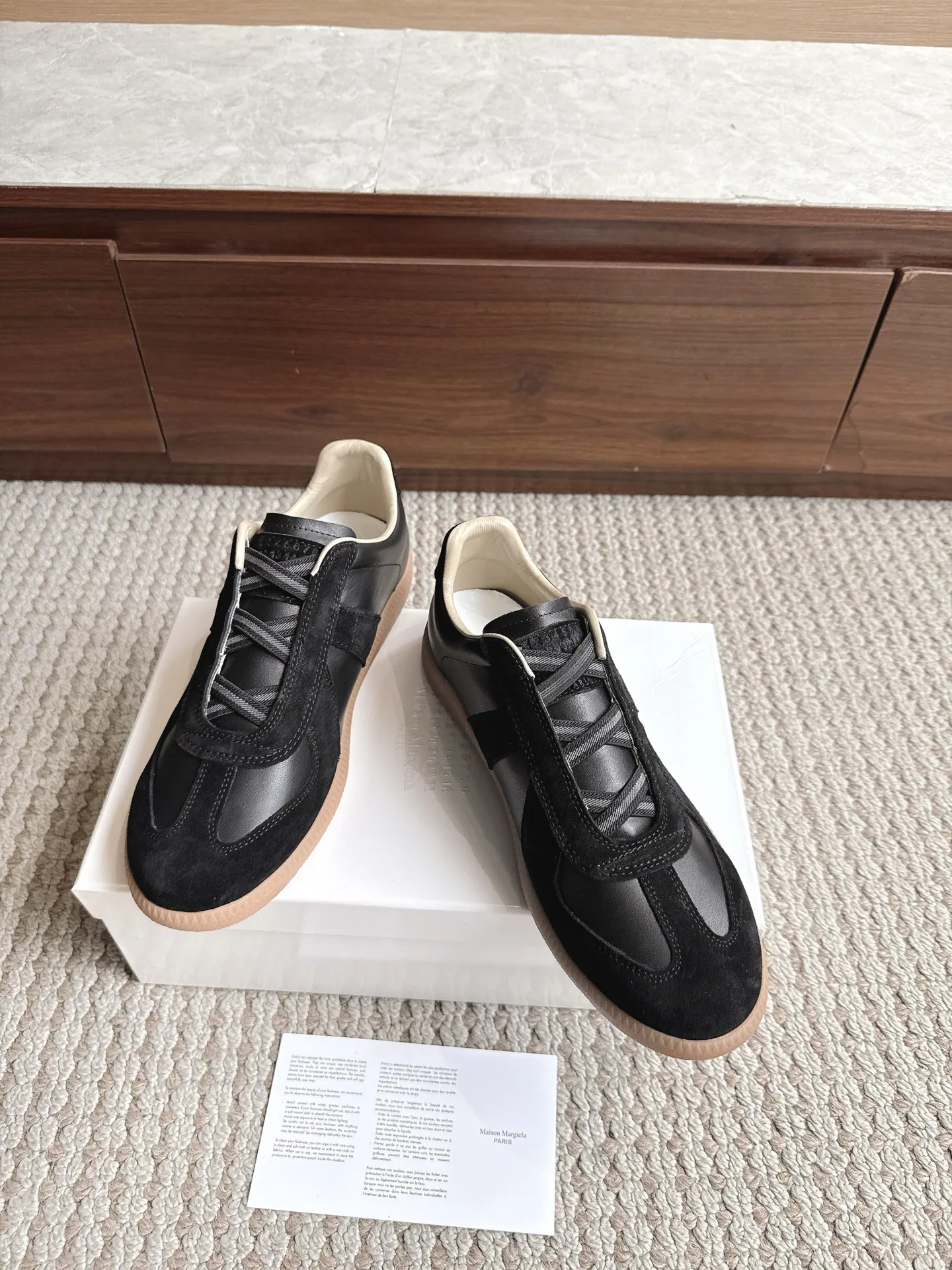 Кроссовки Женские Maison Margiela 17607659
