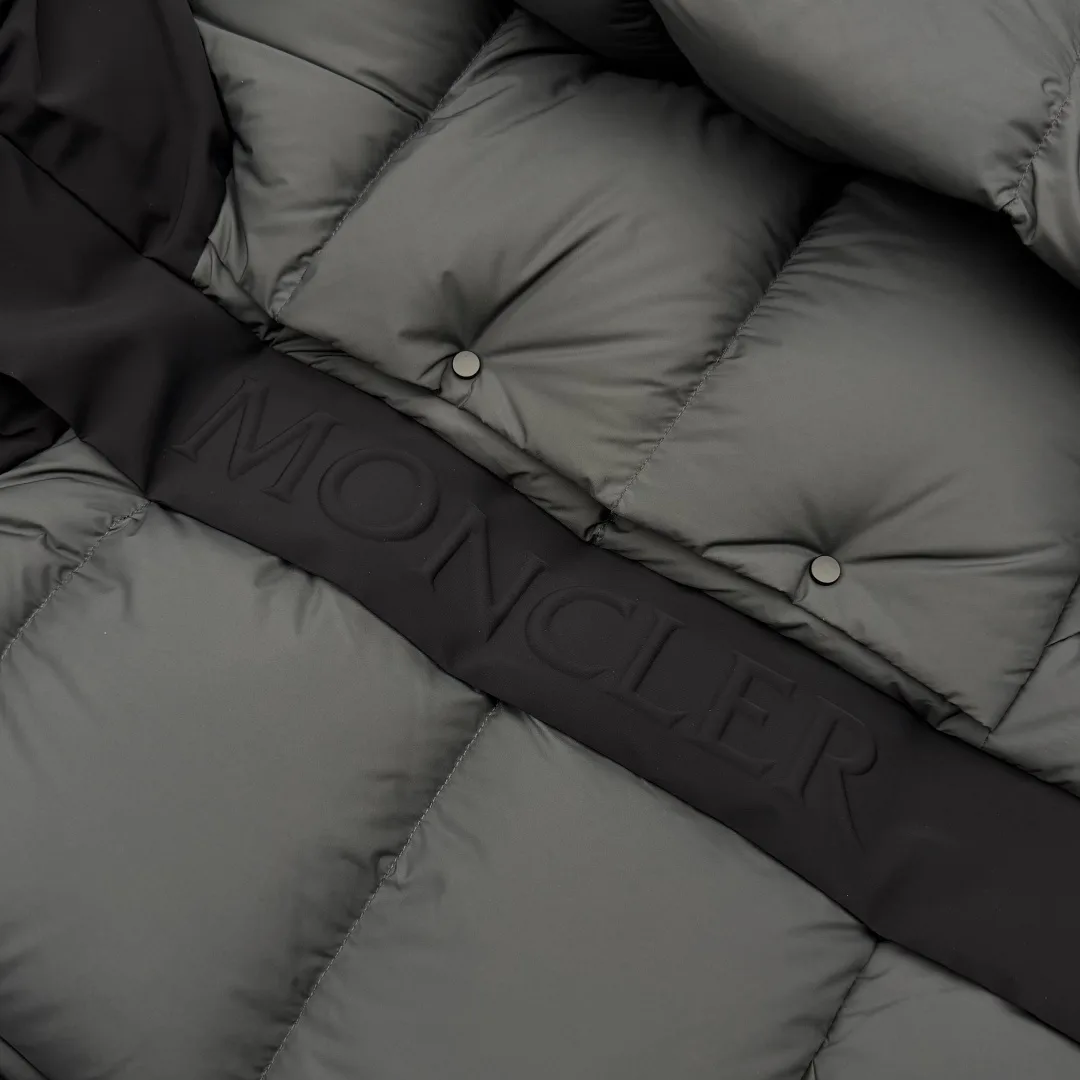 Куртки И Пуховики Мужские Moncler 17391891