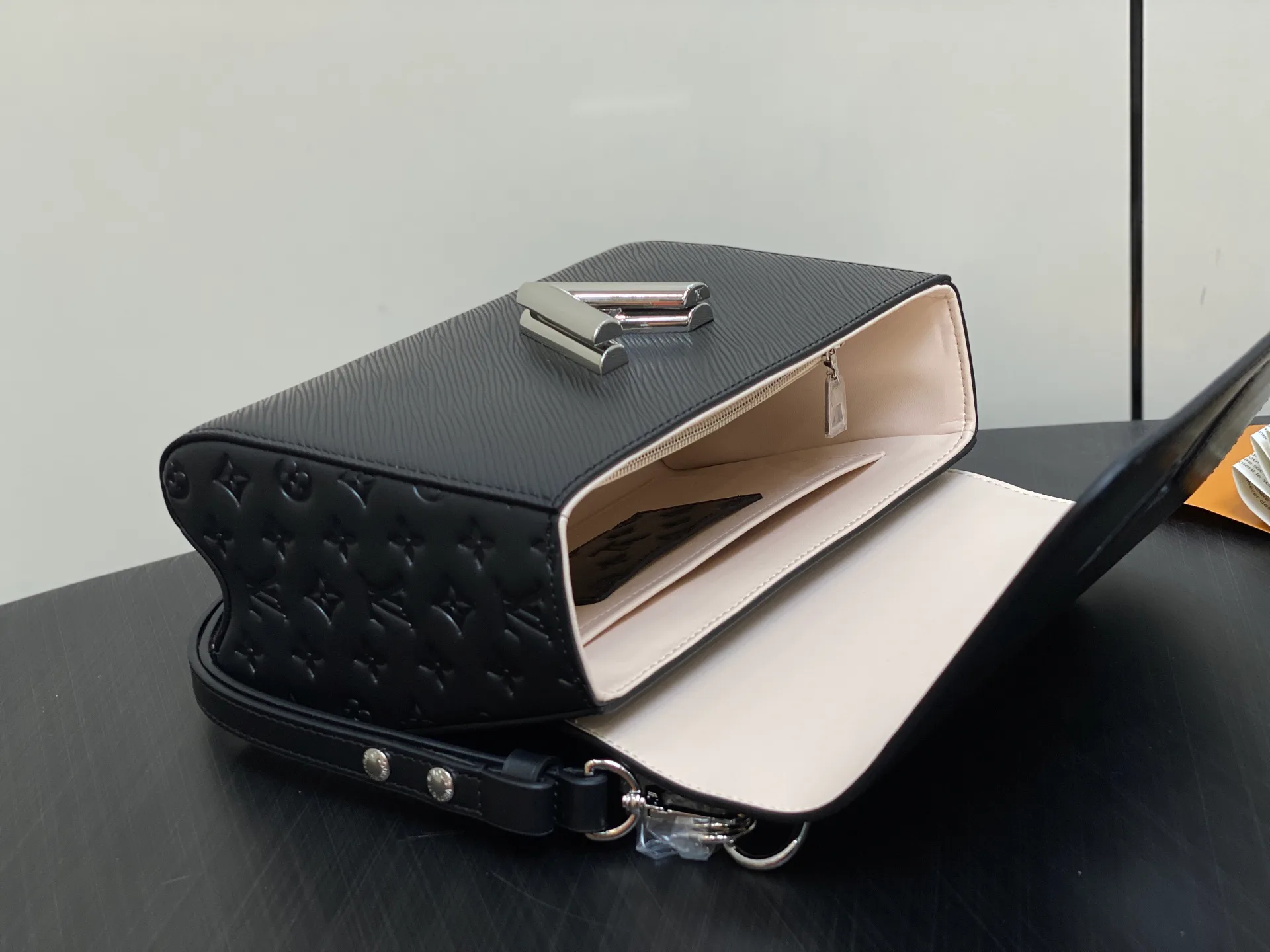 Сумки На Ремне Женские Louis Vuitton 10976