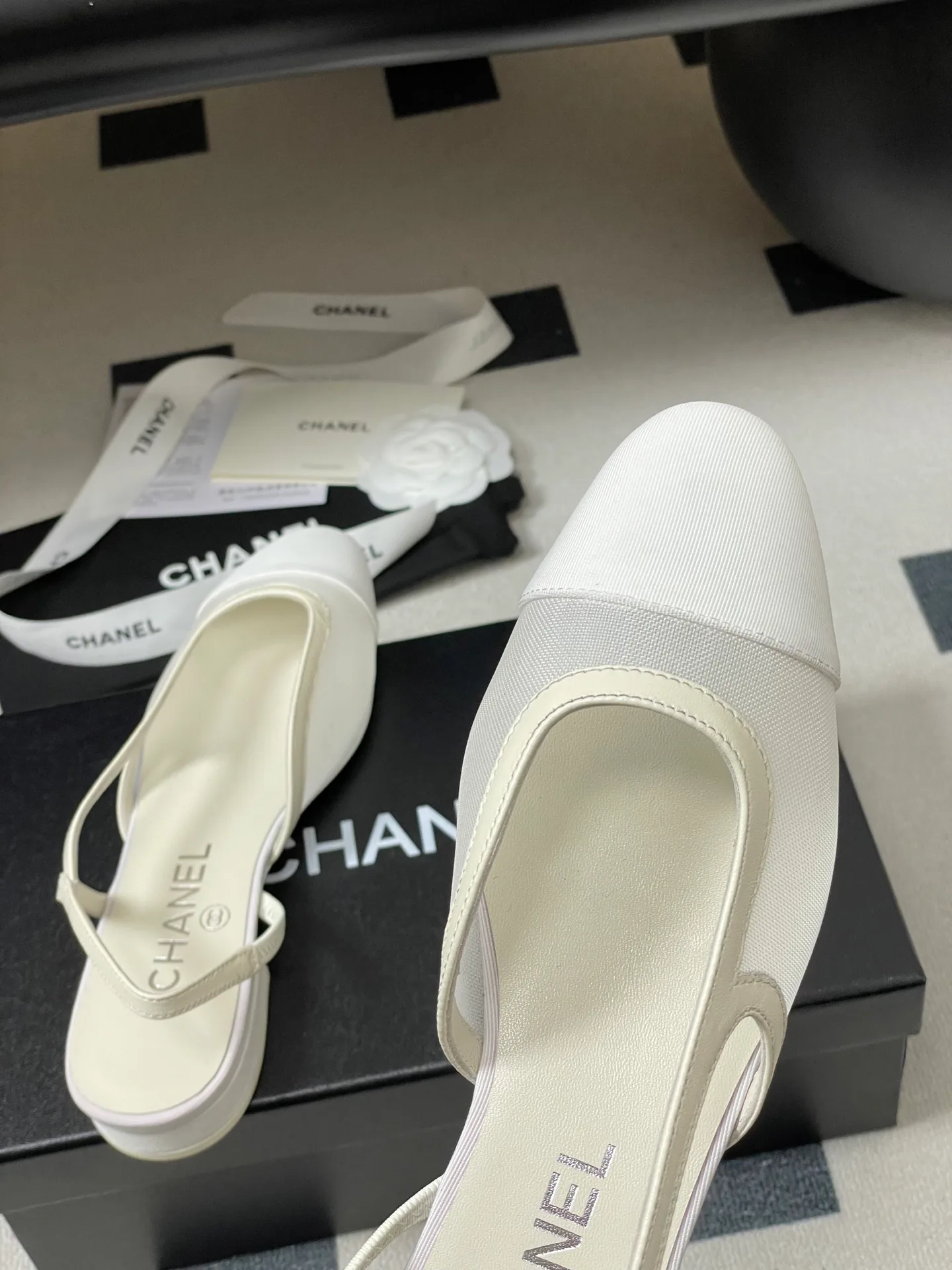 Босоножки Женские Chanel 11430304