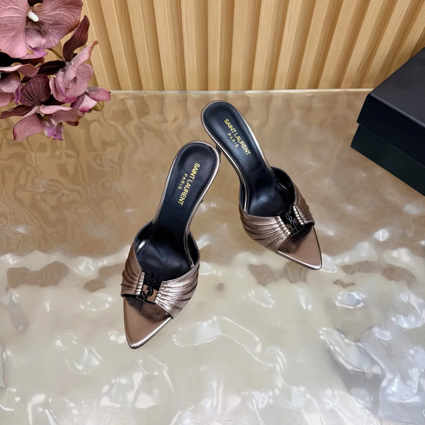 Босоножки Женские Saint Laurent 11660306
