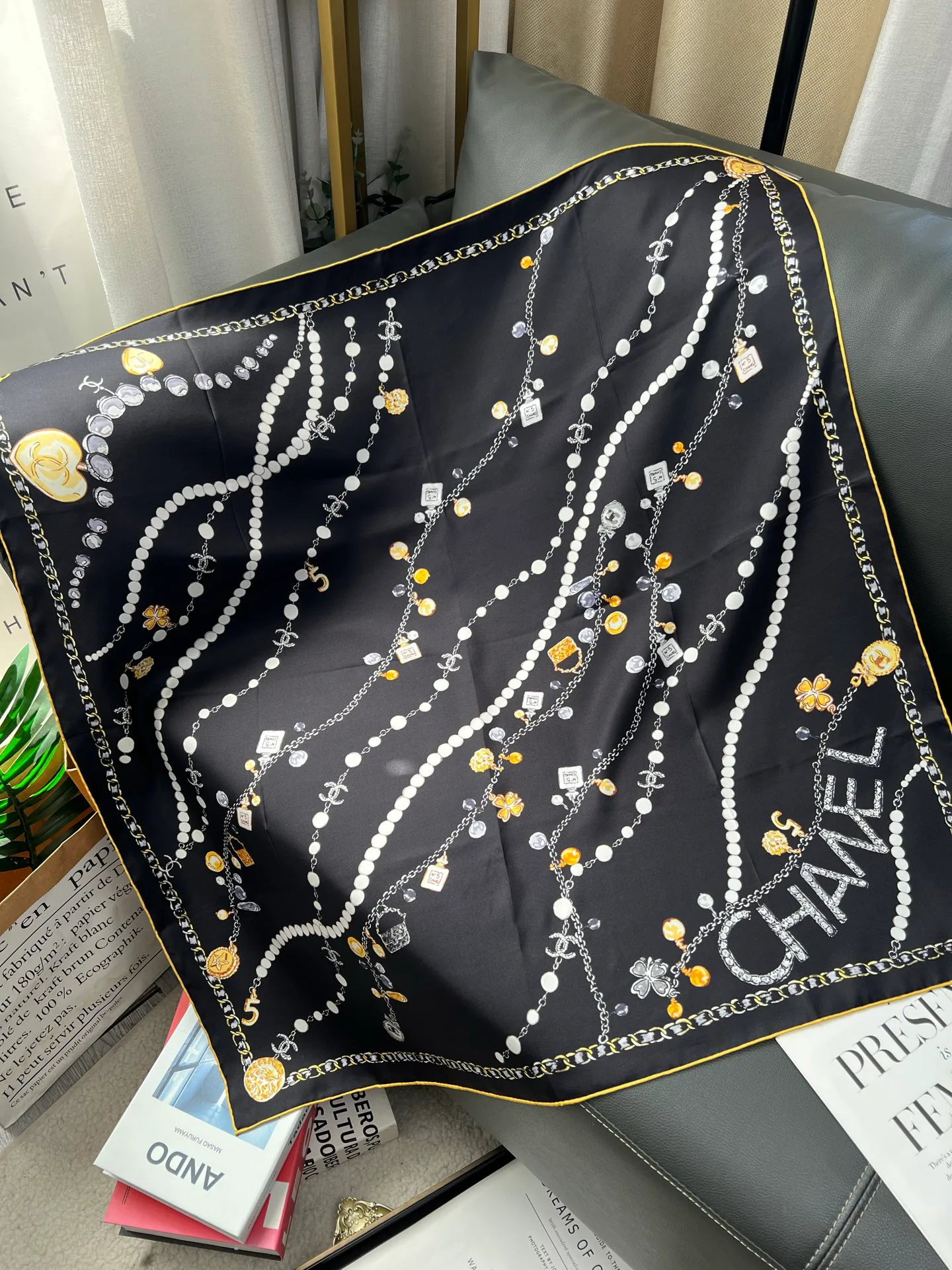 Платки Chanel 13416566
