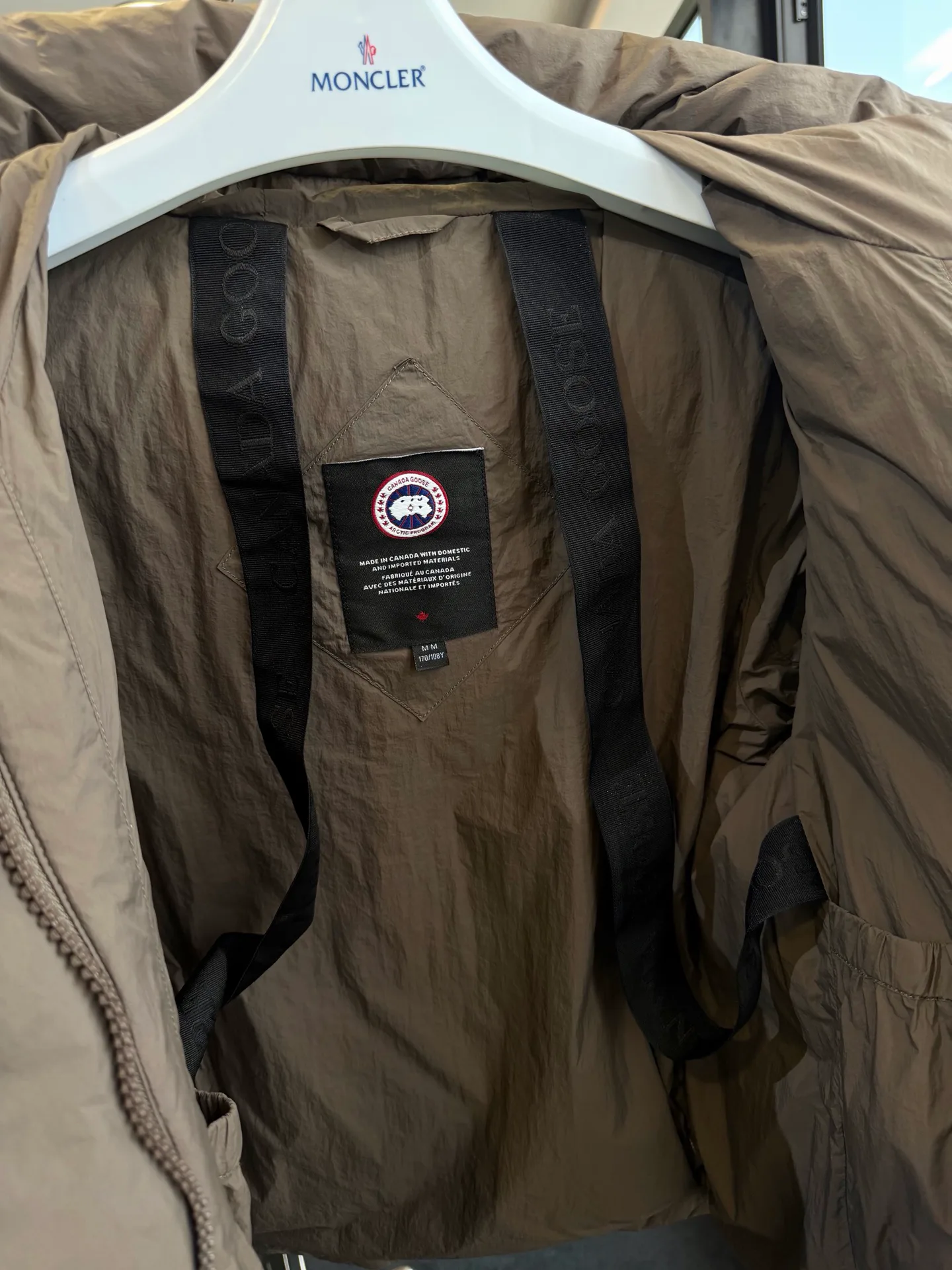 Куртки И Пуховики Женские Canada Goose 19548744