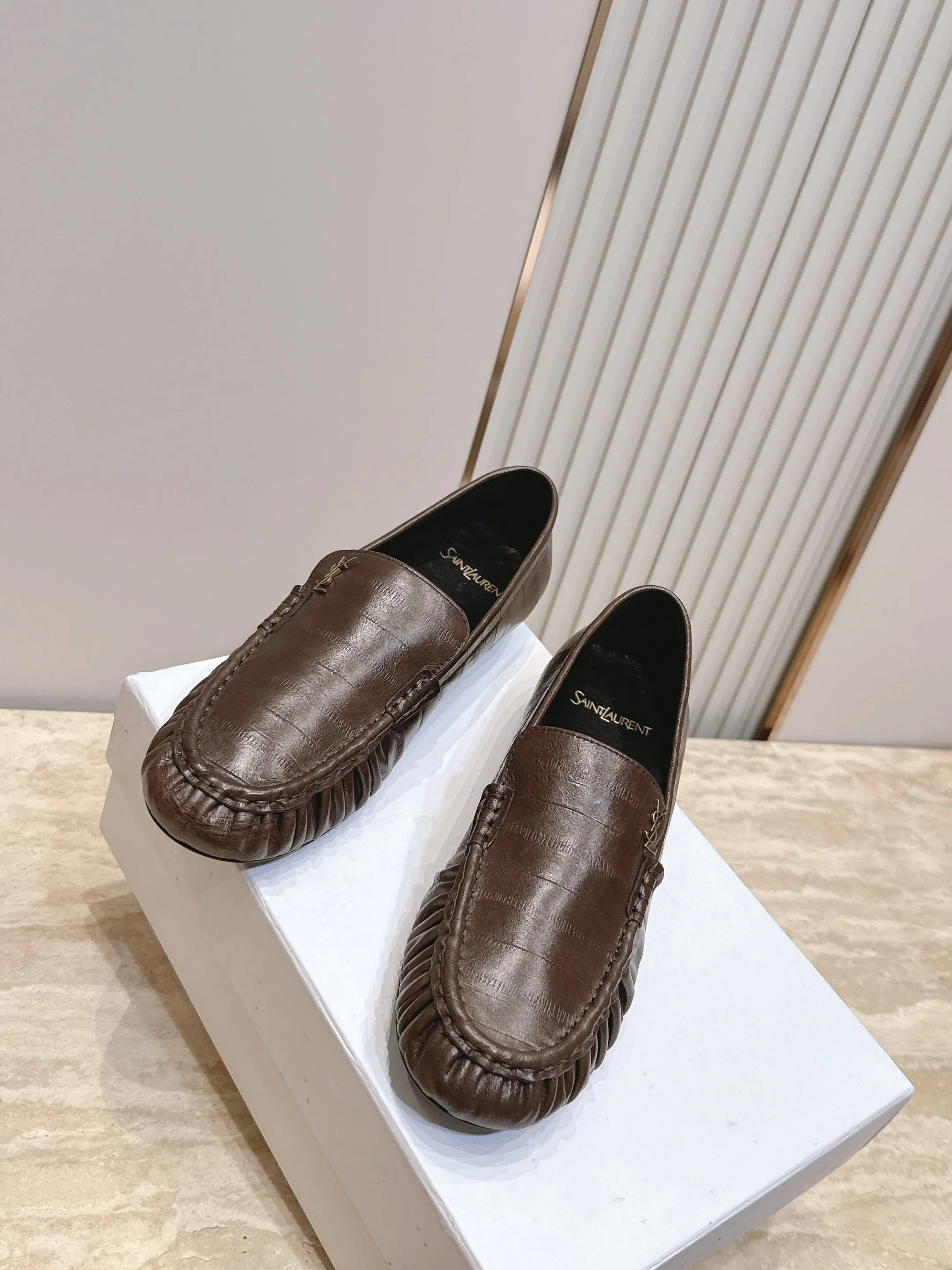 Лоферы И Мокасины Женские Saint Laurent 17701329
