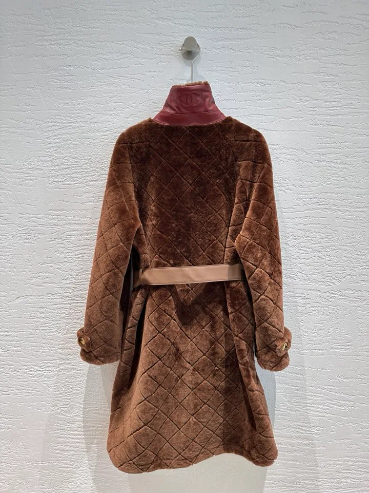 Пальто Женские Chanel 18734683