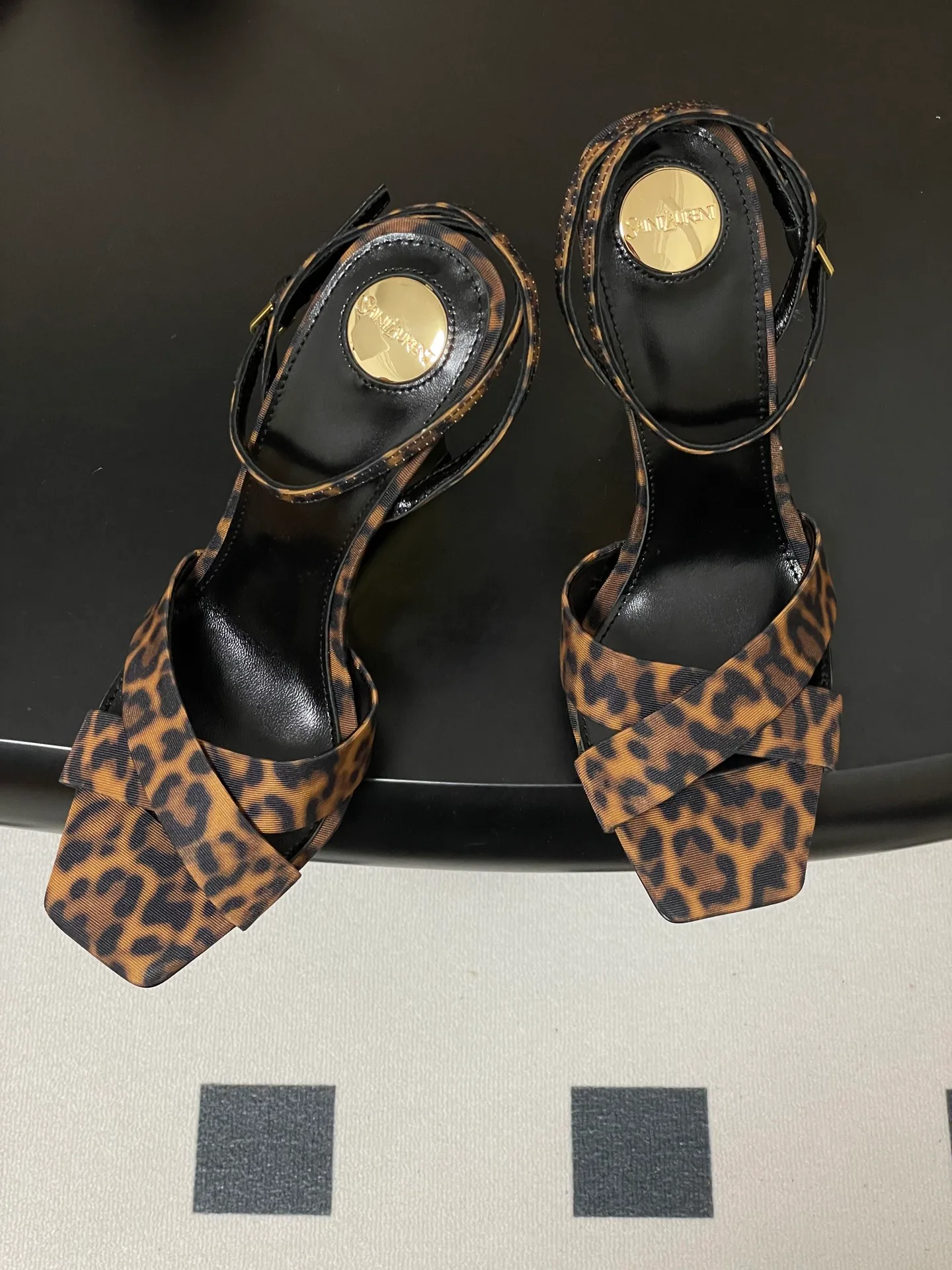 Босоножки Женские Saint Laurent 2597139