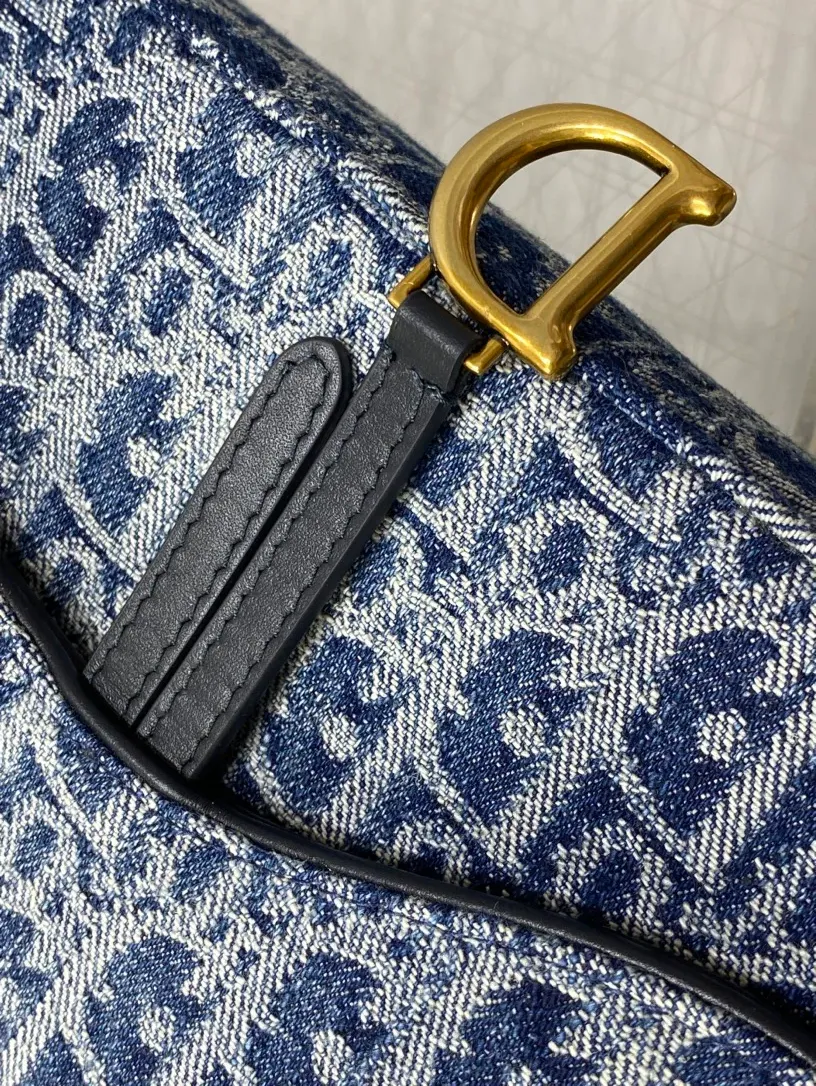 Сумки На Ремне Женские Chanel 17303