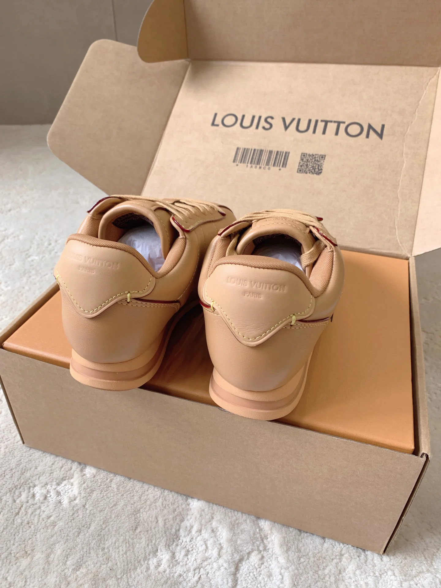 Кроссовки Женские Louis Vuitton 1834414