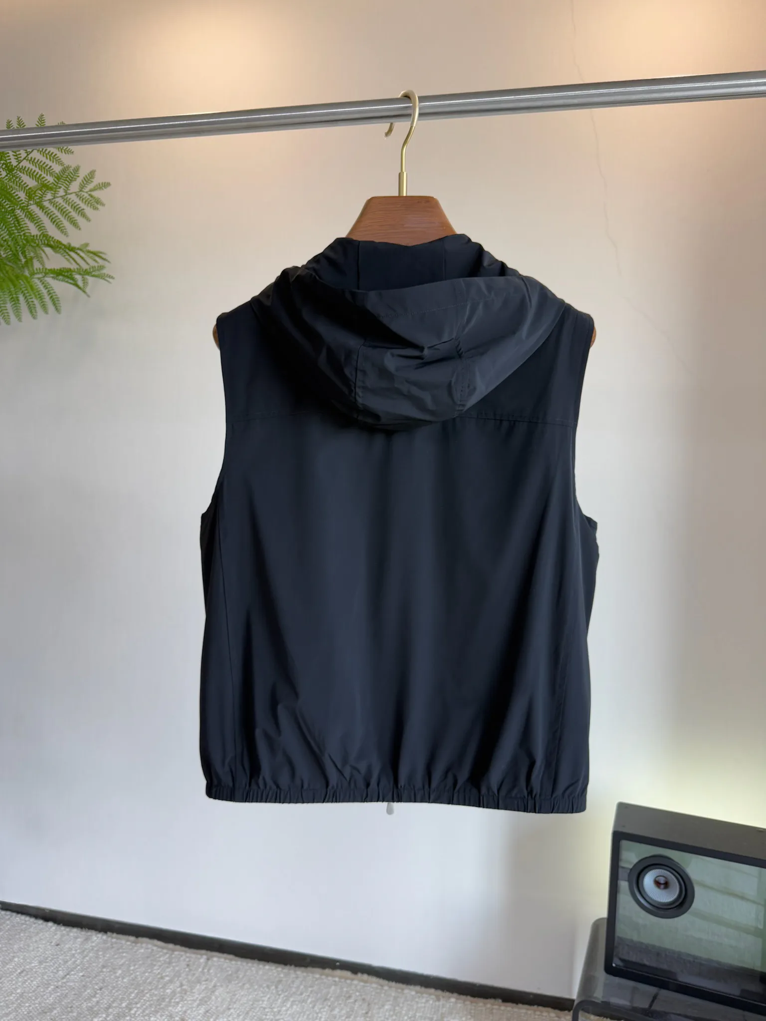 Жилеты Мужские Brunello Cucinelli 11551065