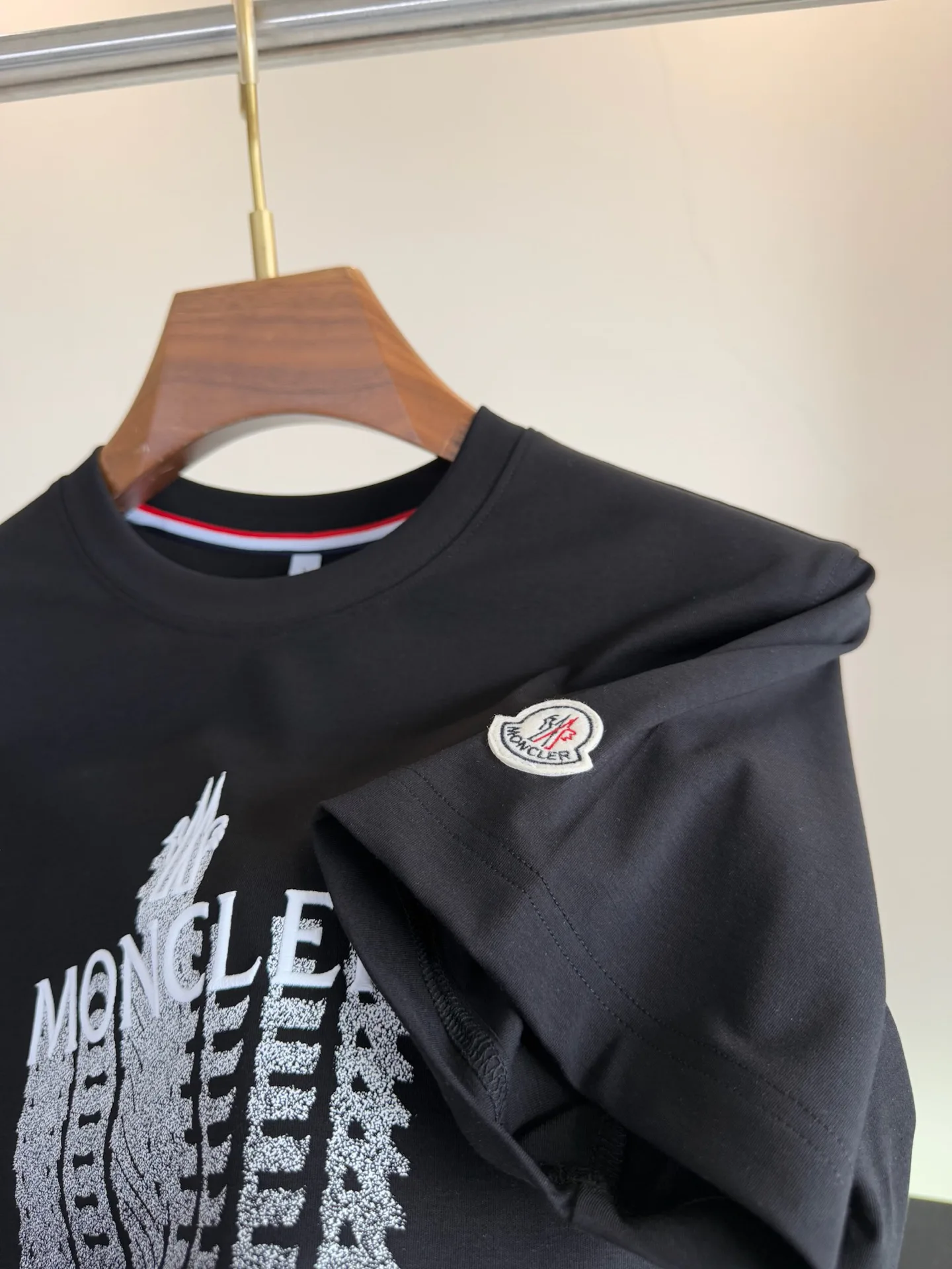 Футболки Мужские Moncler 11705964