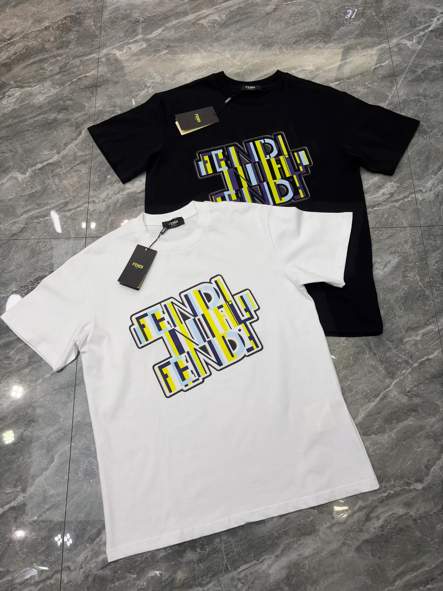 Футболки Женские Fendi 11424394