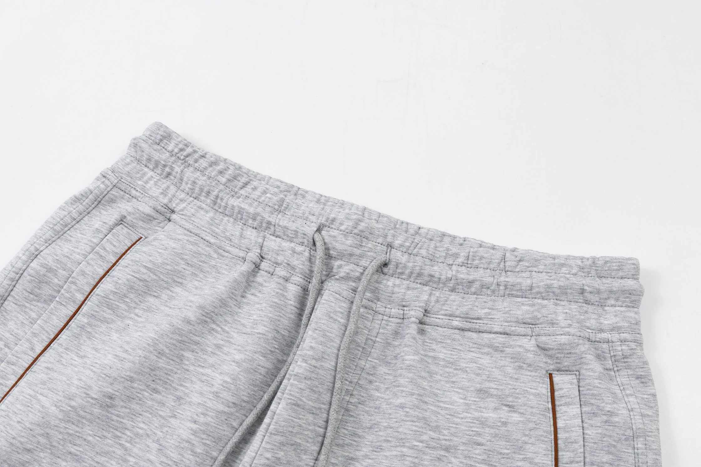 Шорты Мужские Brunello Cucinelli 13237712