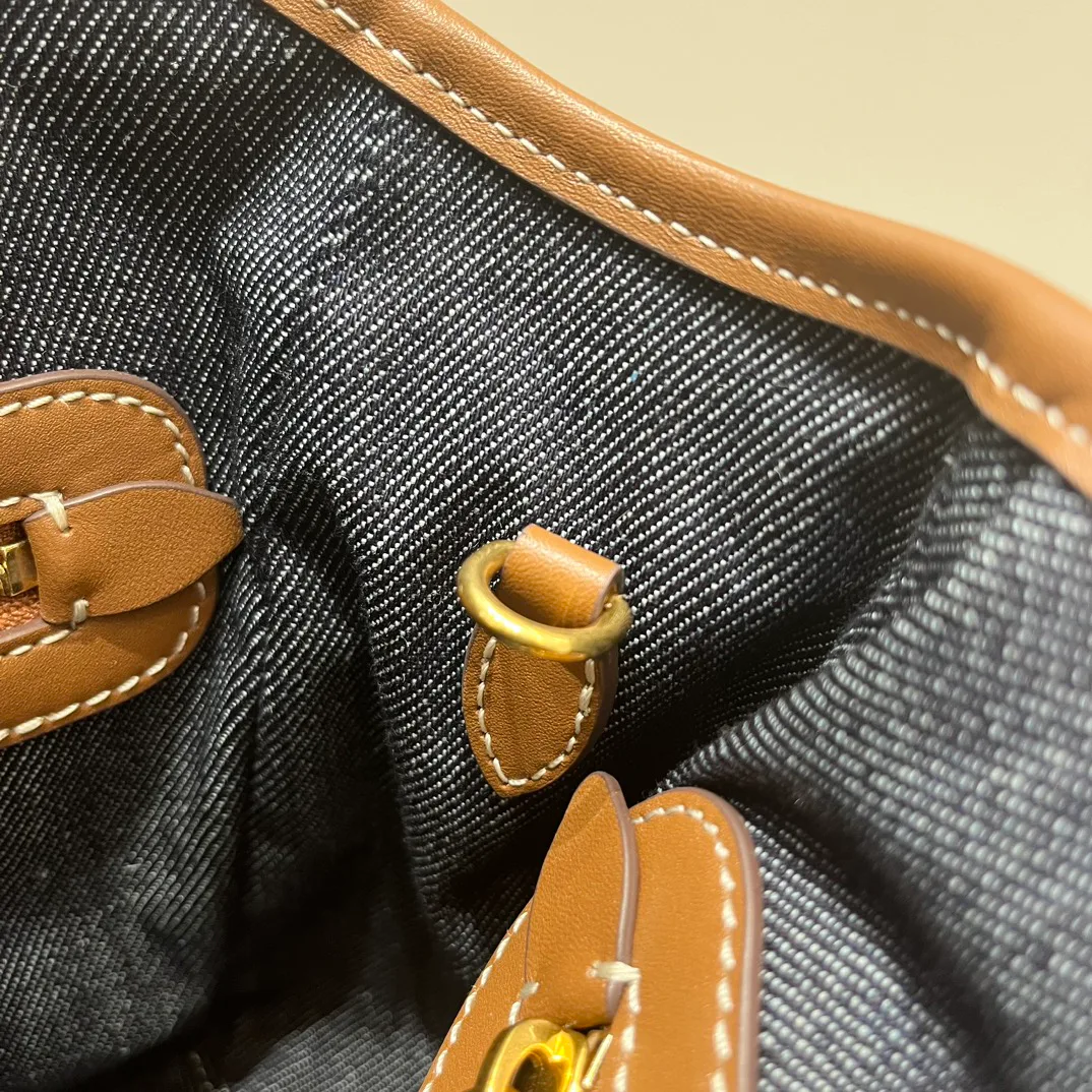 Сумки На Ремне Женские Miu Miu 155557