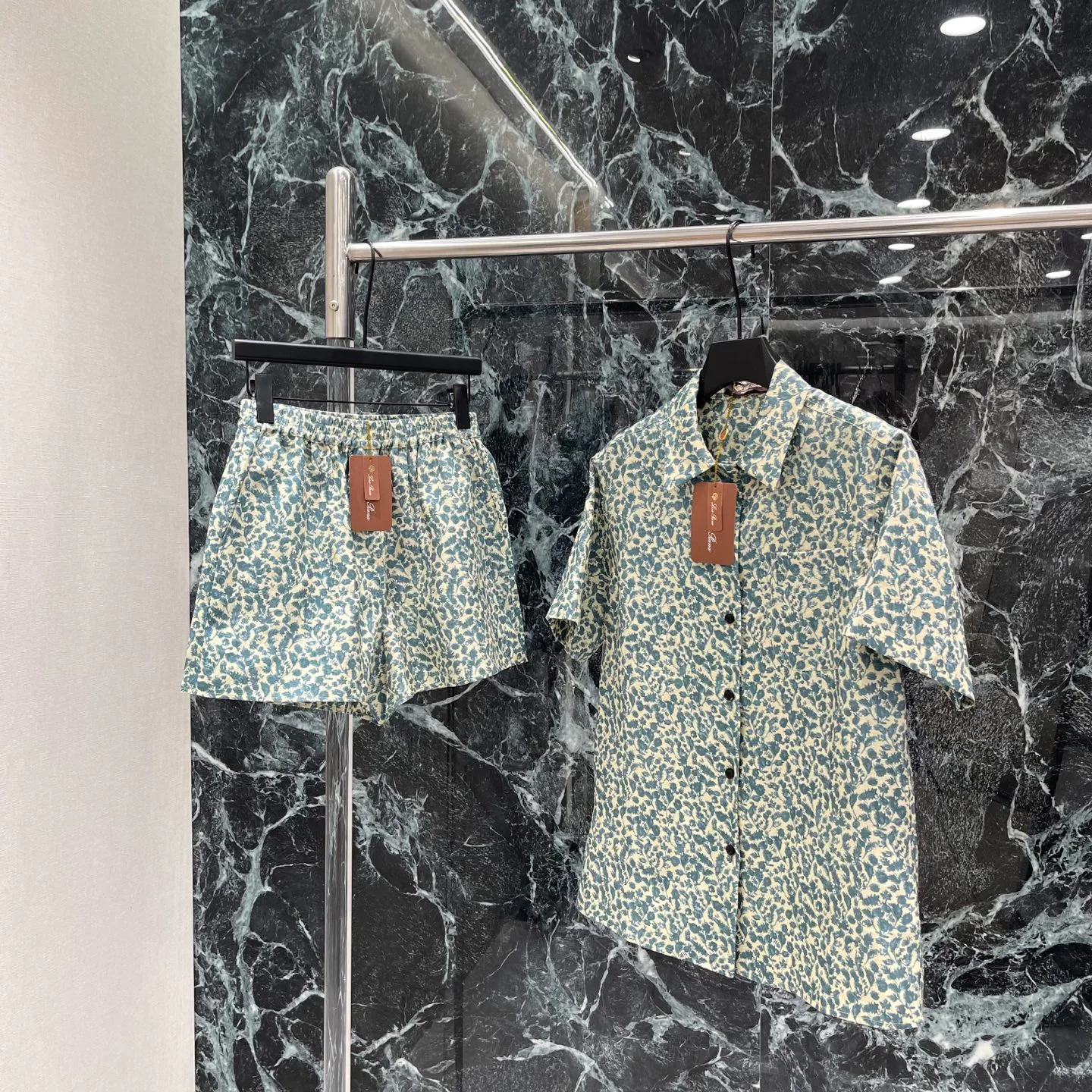 Шорты Женские Loro Piana 18843041