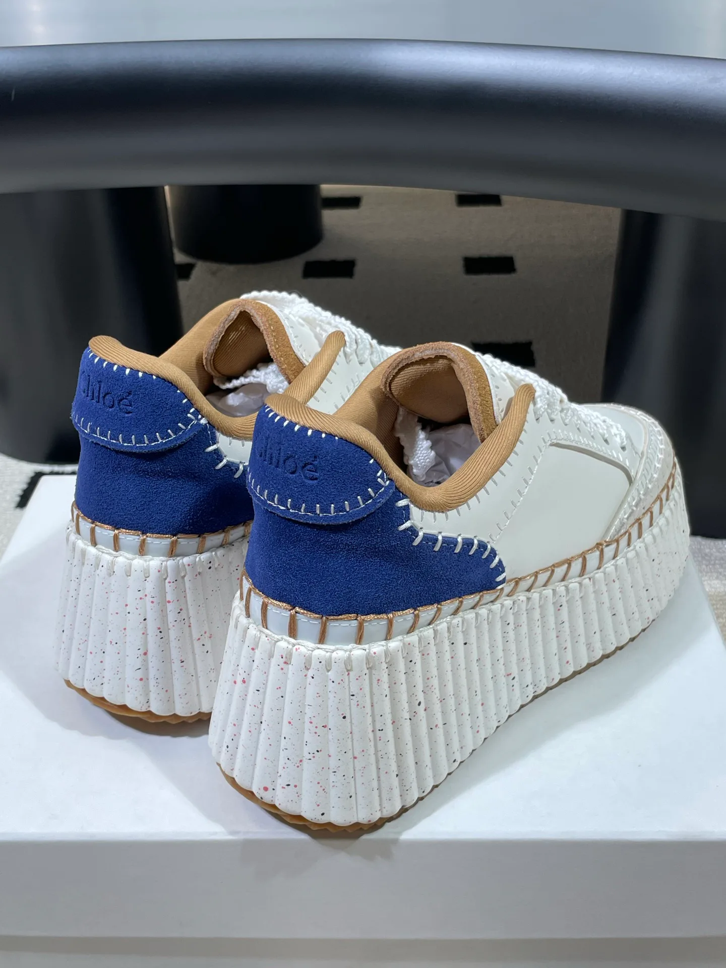 Кроссовки Женские Chloe 1511757