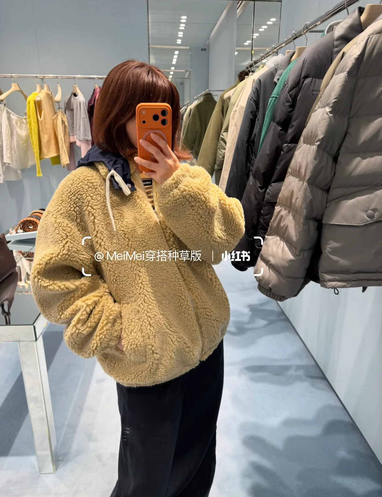 Куртки И Пуховики Женские Miu Miu 18713386