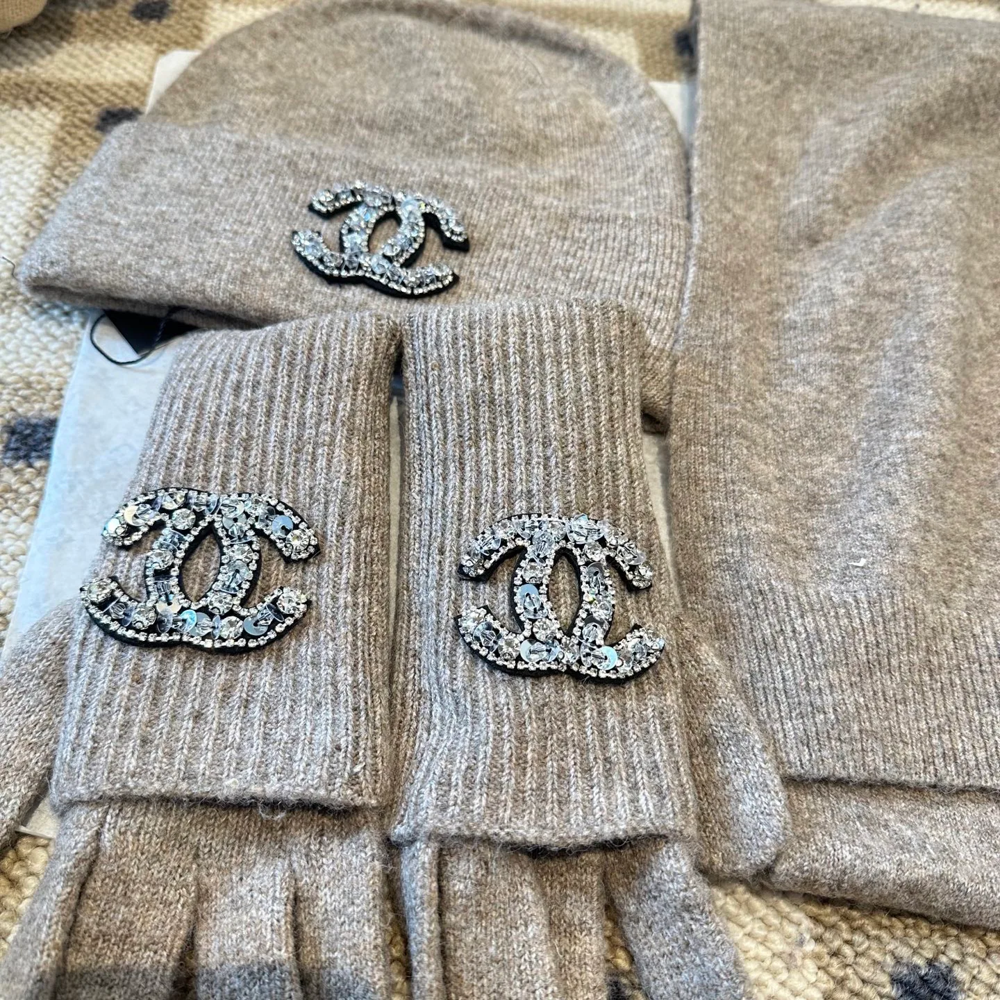 Головные Уборы Chanel 318529
