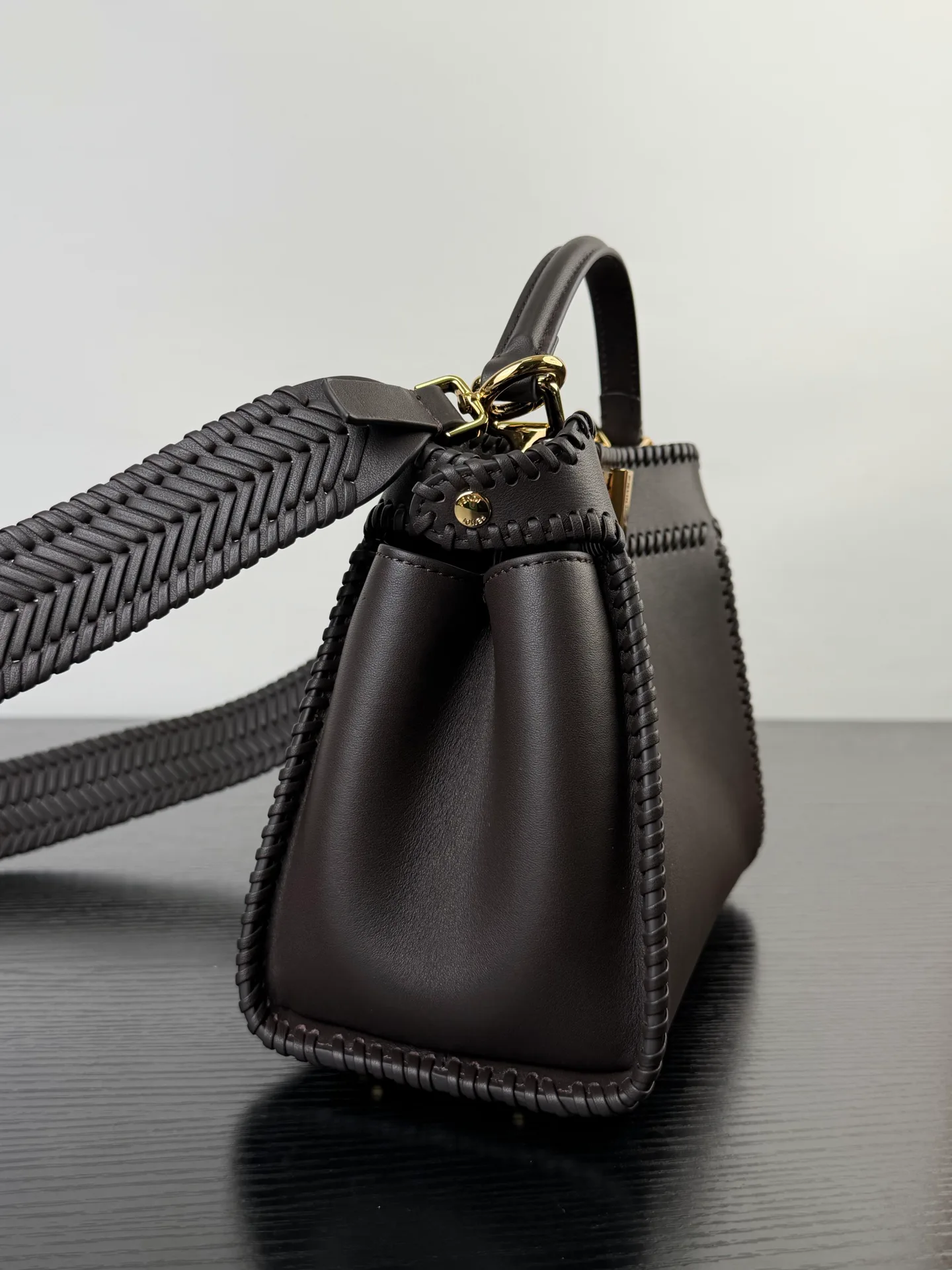 Классические Сумки Женские Fendi 13234525