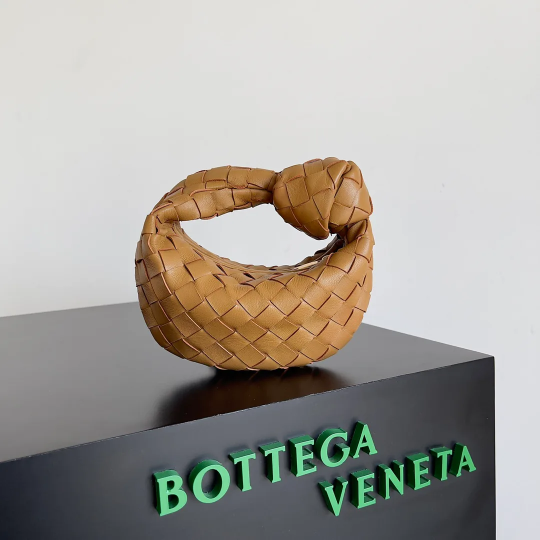 Классические Сумки Женские Bottega Veneta 13379677
