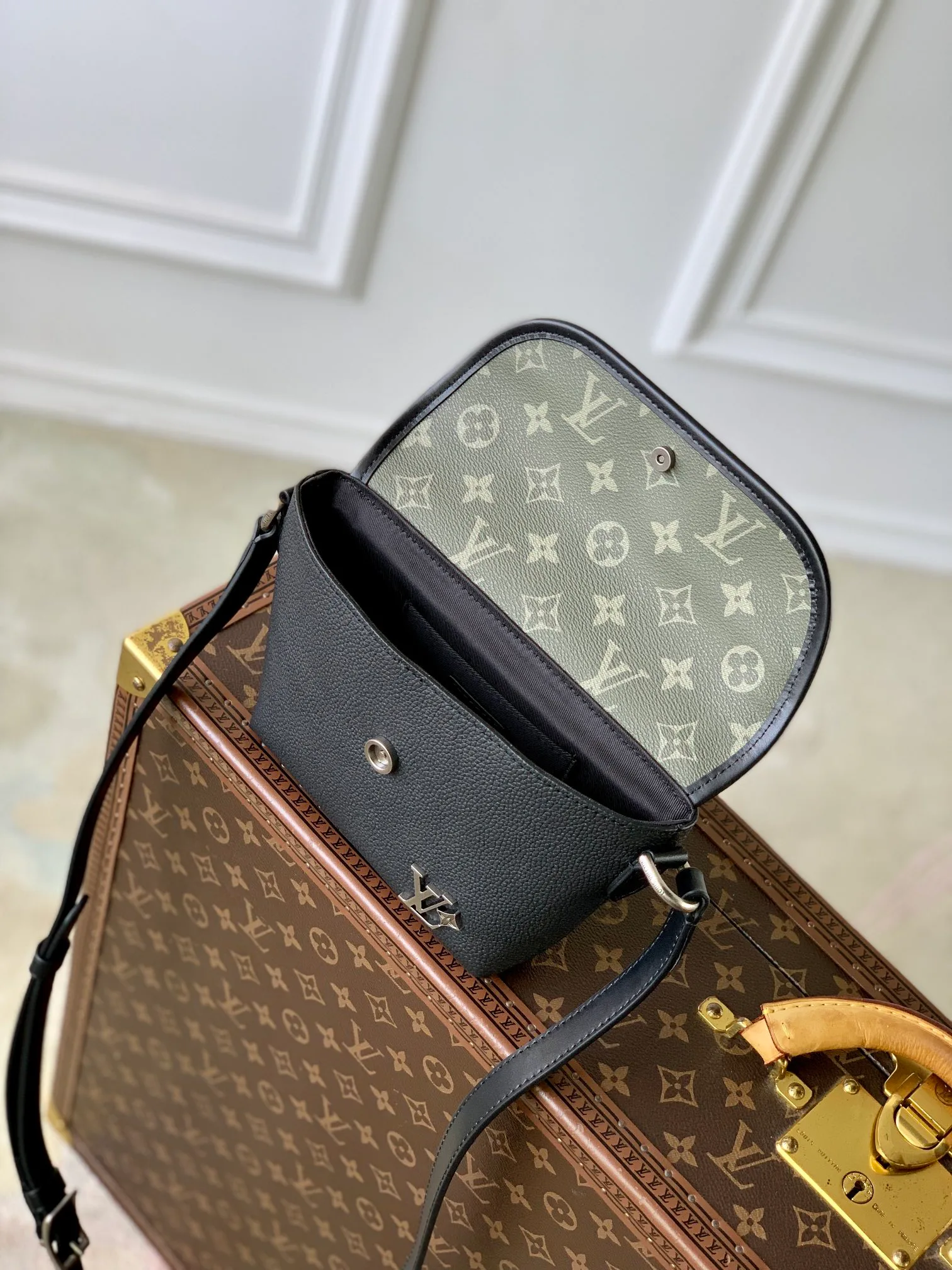 Сумки На Ремне Женские Louis Vuitton 3774