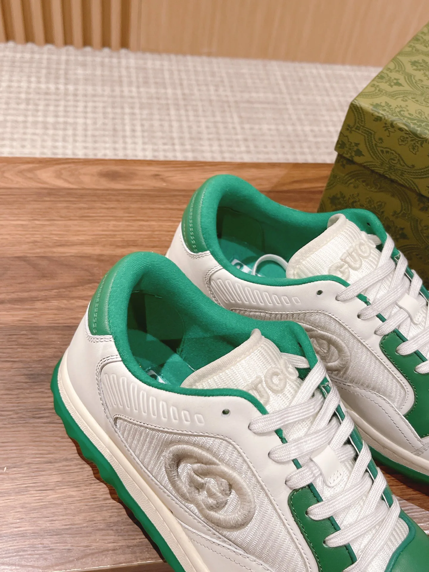 Кроссовки Женские Gucci 86986