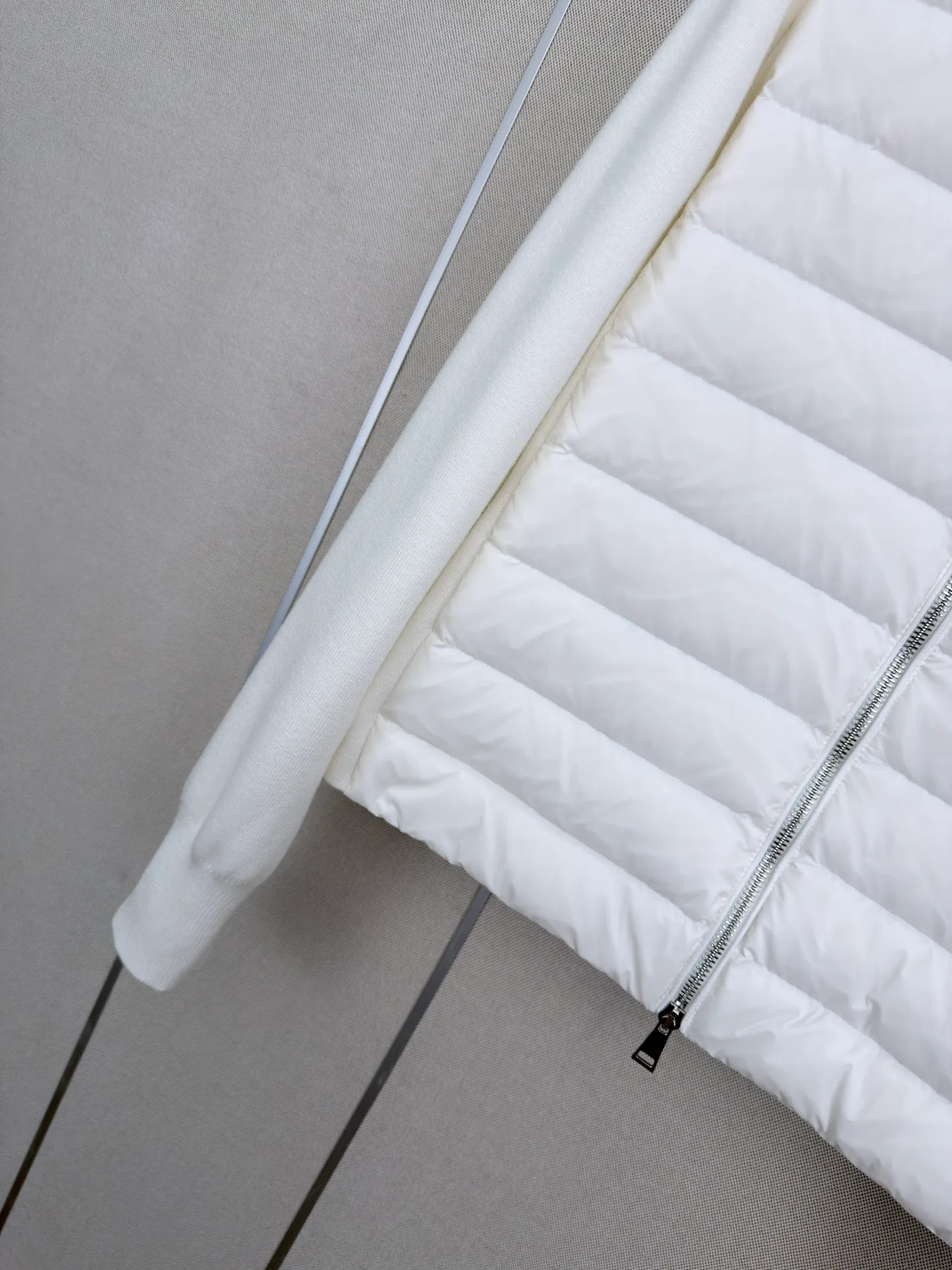 Куртки И Пуховики Женские Moncler 19247523