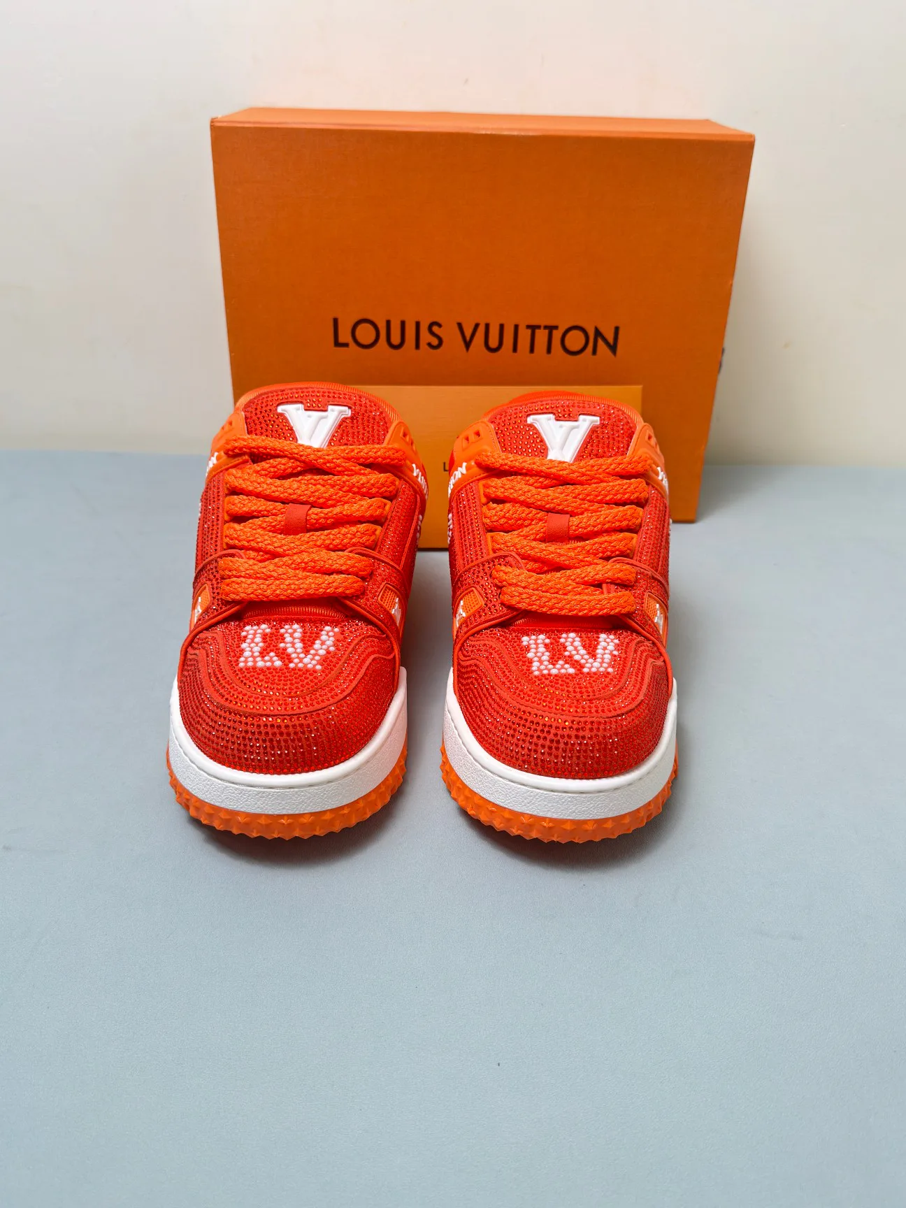 Кроссовки Женские Louis Vuitton 11073651