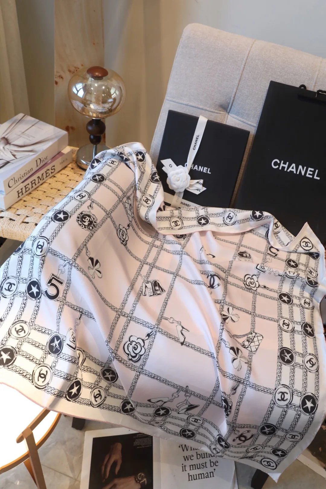 Платки Chanel 11852815