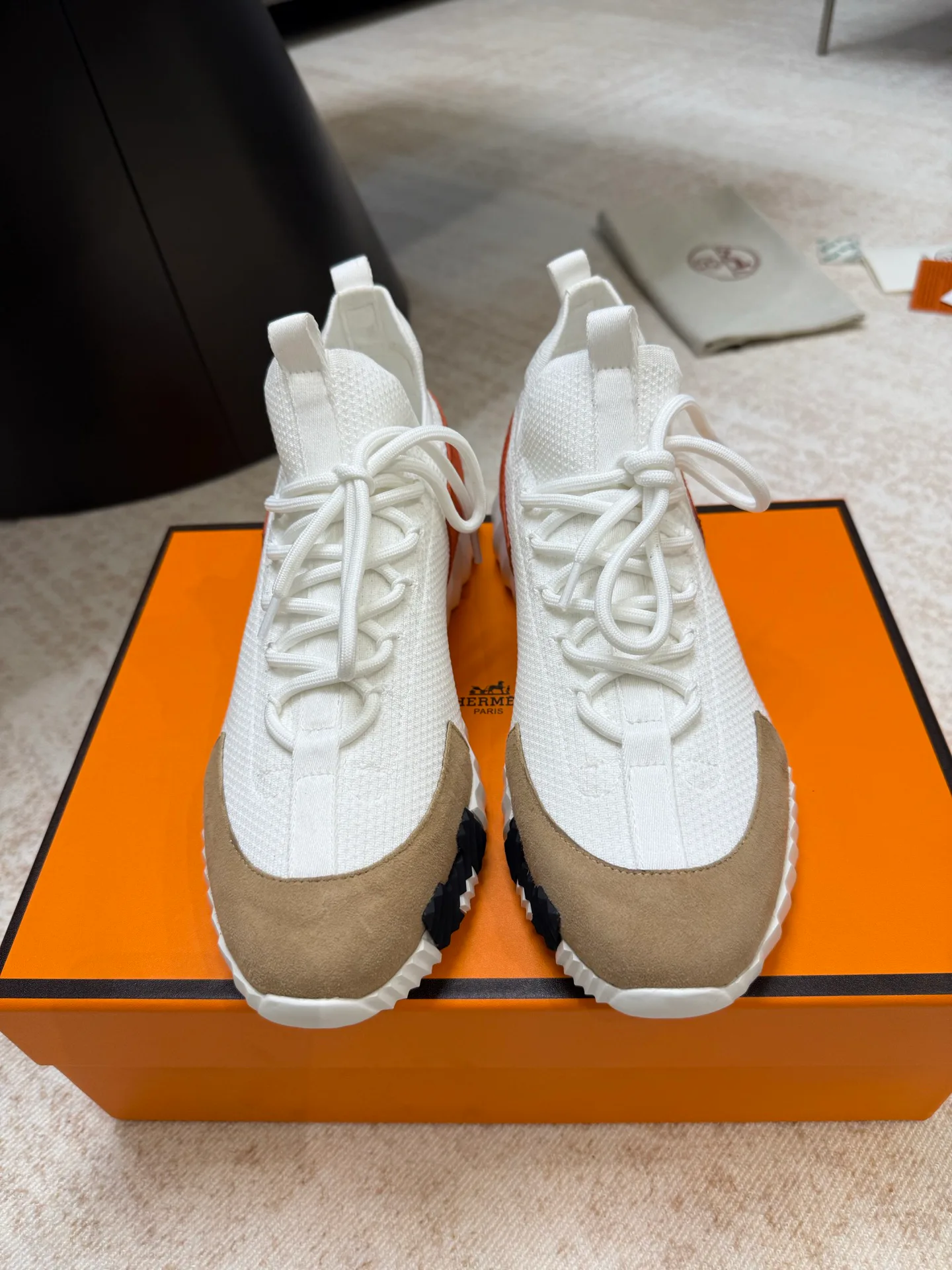 Кроссовки Женские Hermes 11628828