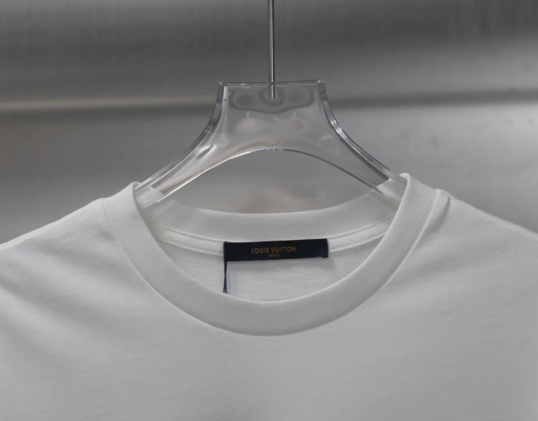 Футболки Женские Louis Vuitton 9325803