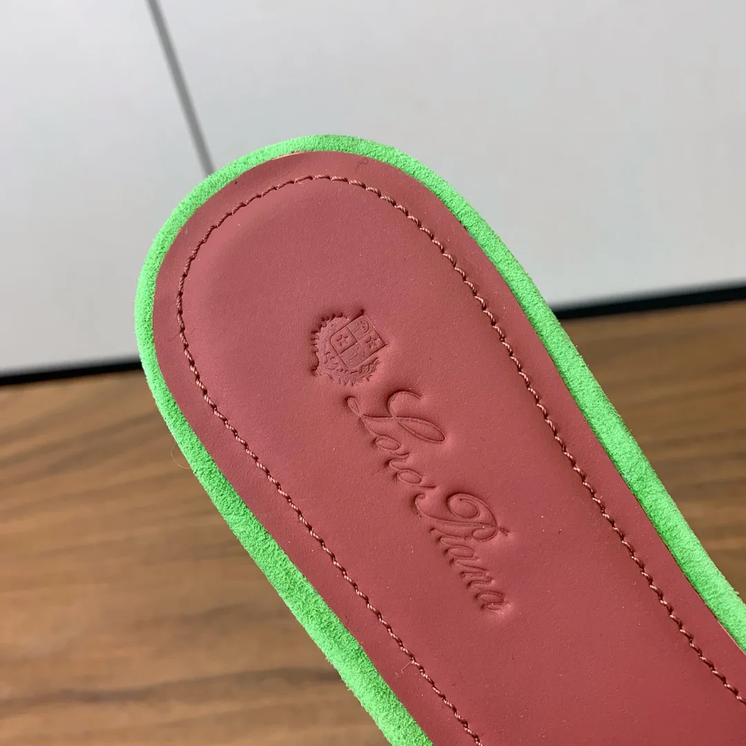 Шлепанцы Женские Loro Piana 19232