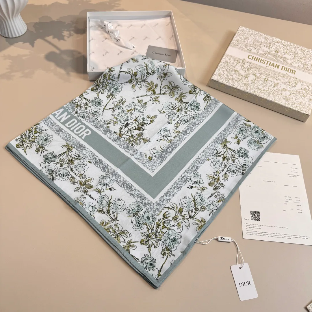 Платки Christian Dior 11362298