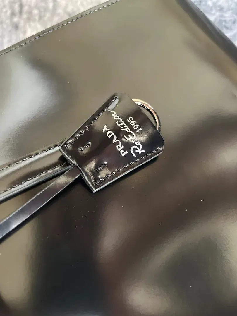 Классические Сумки Женские Prada 6951